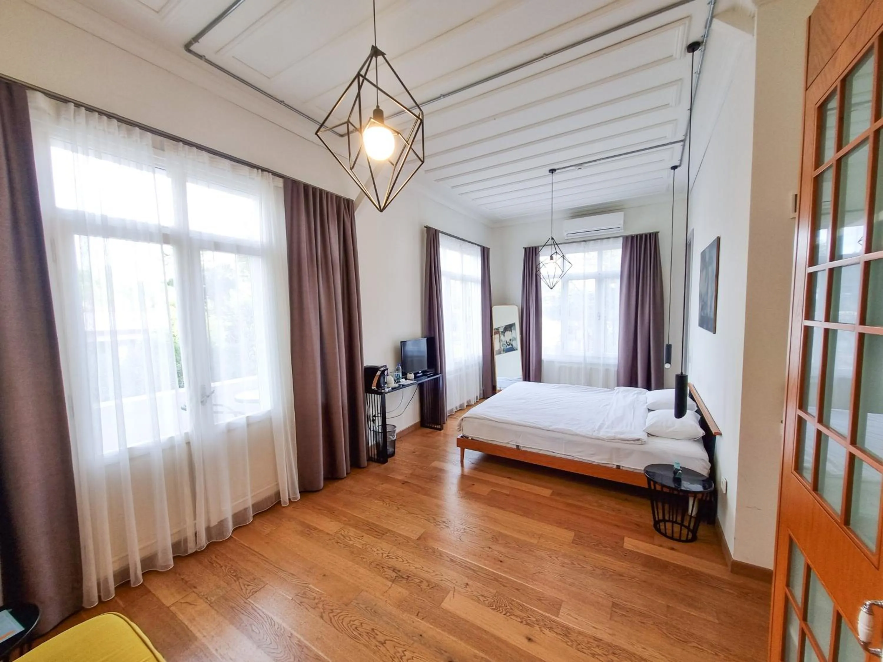 Bed in Serguzest Otel