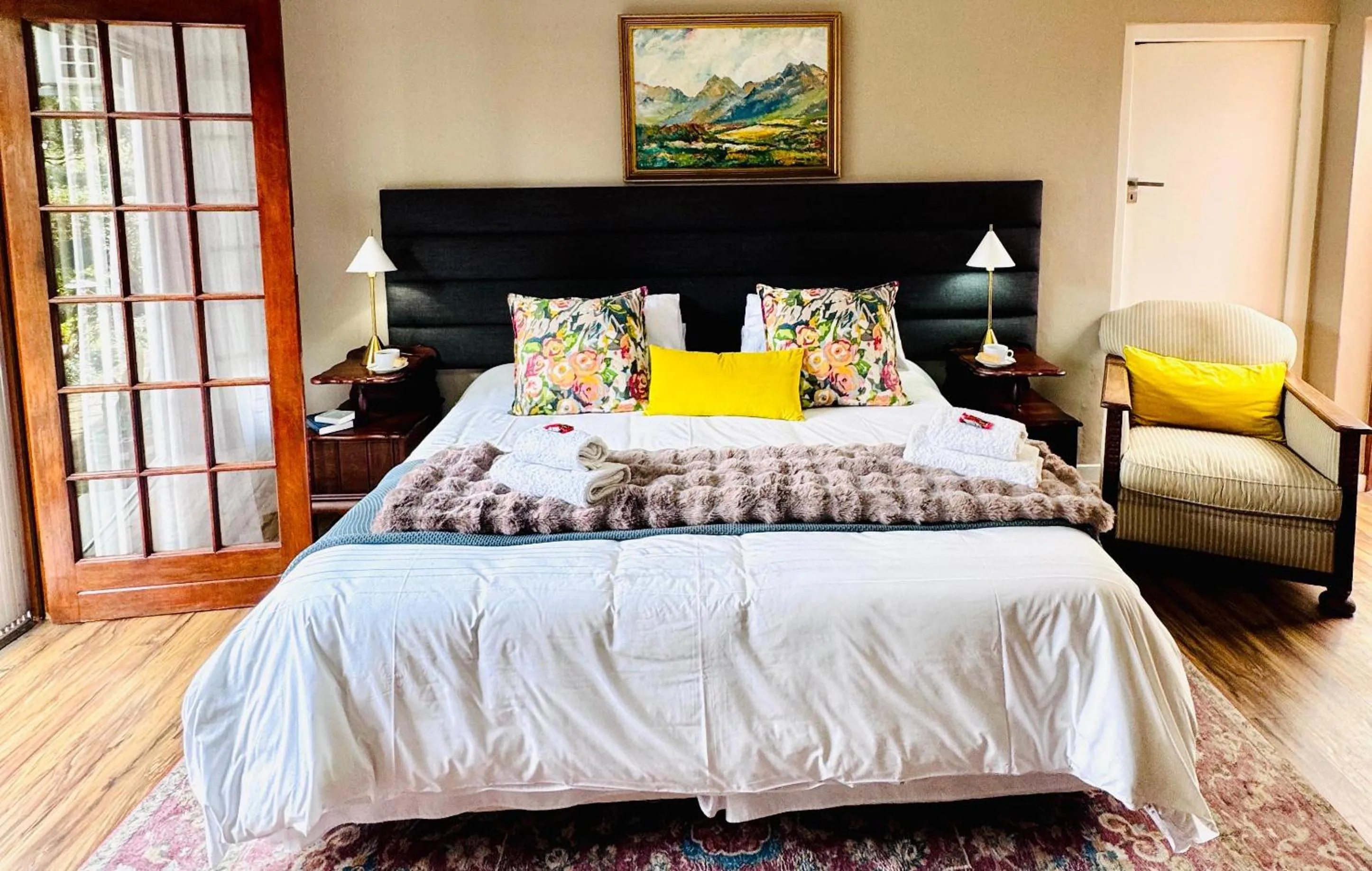 Bed in 7 On Annandale B&B