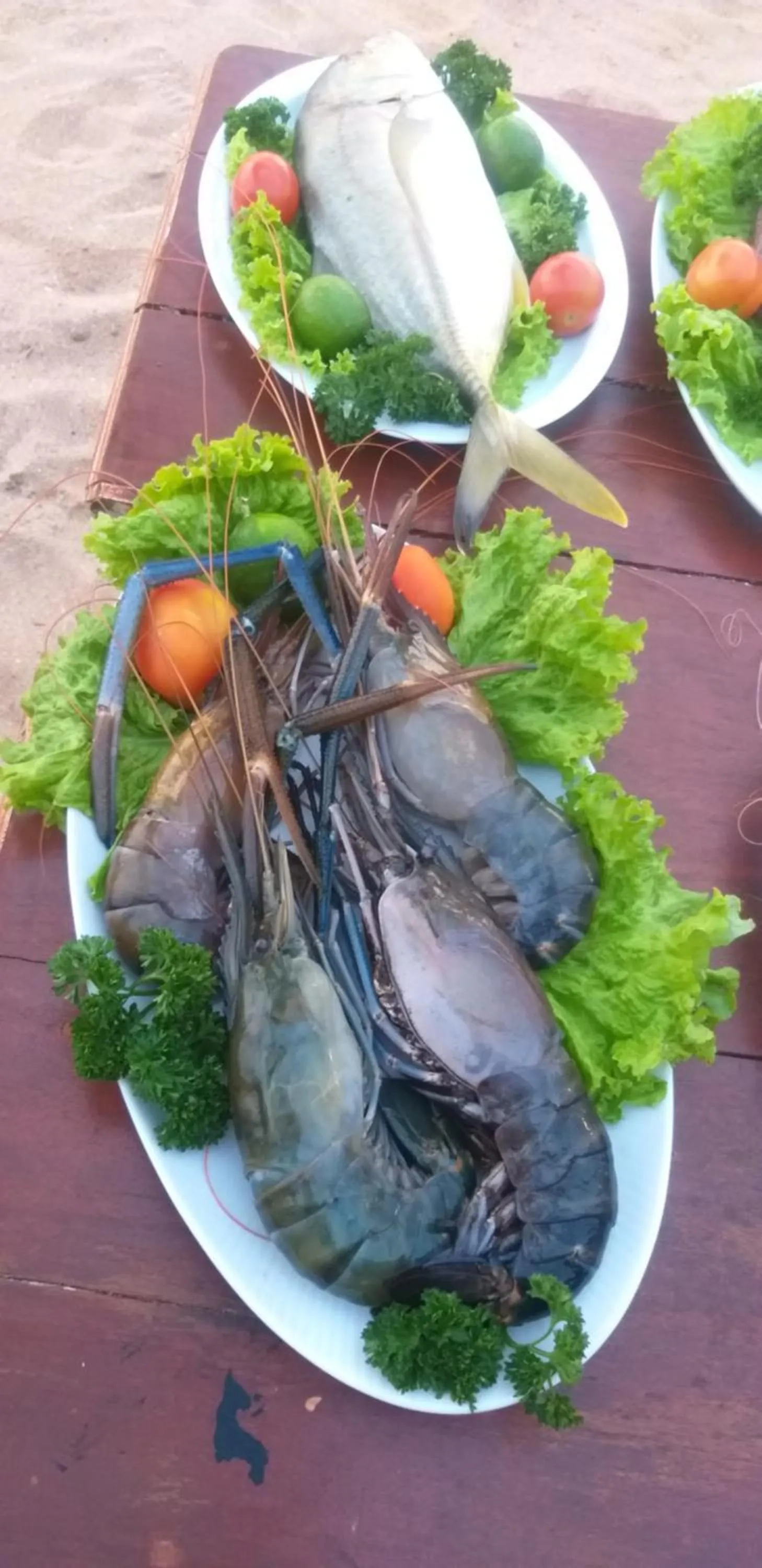 Restaurant/places to eat in Janus Paradise Rest