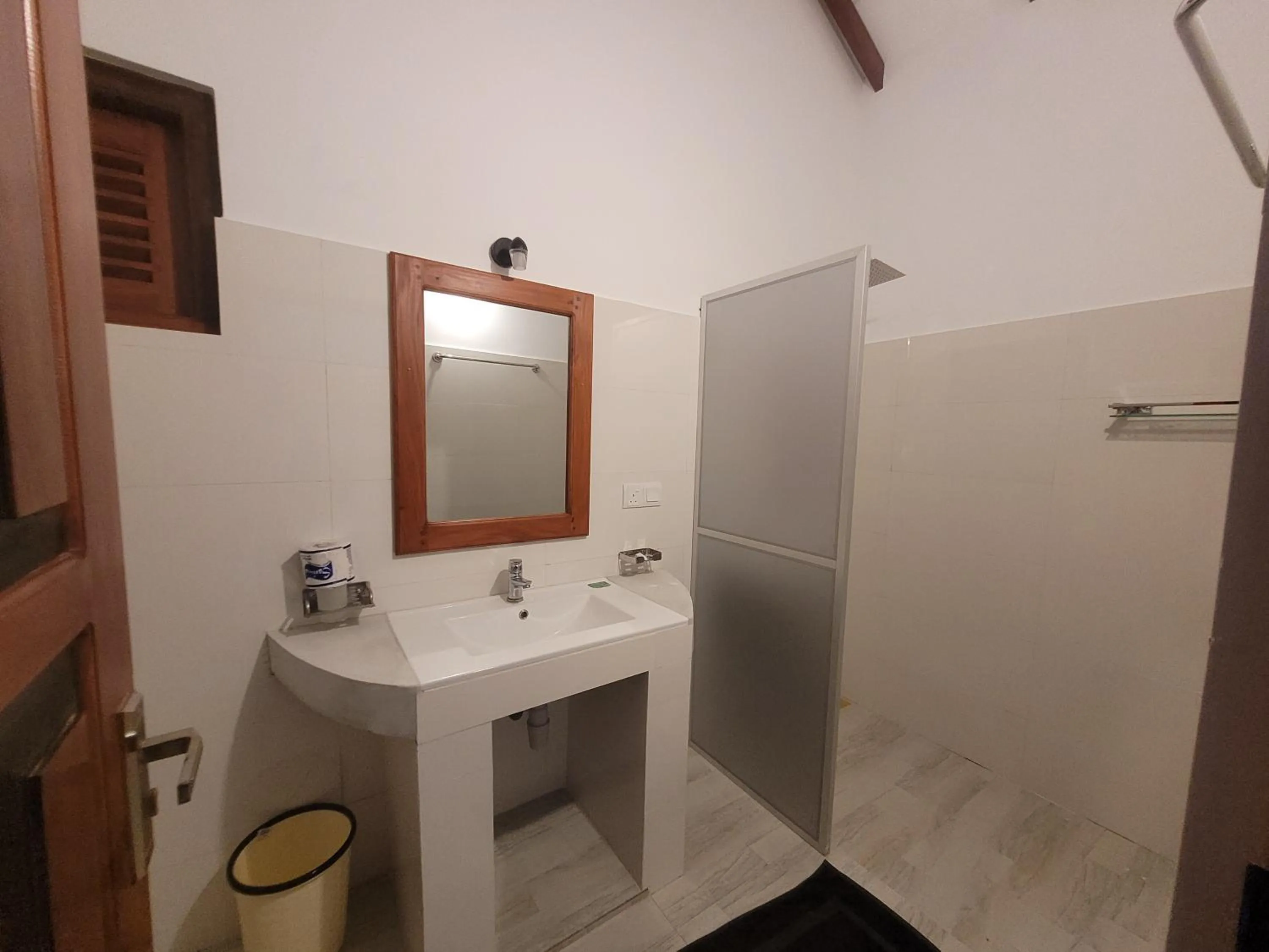 Bathroom in Janus Paradise Rest