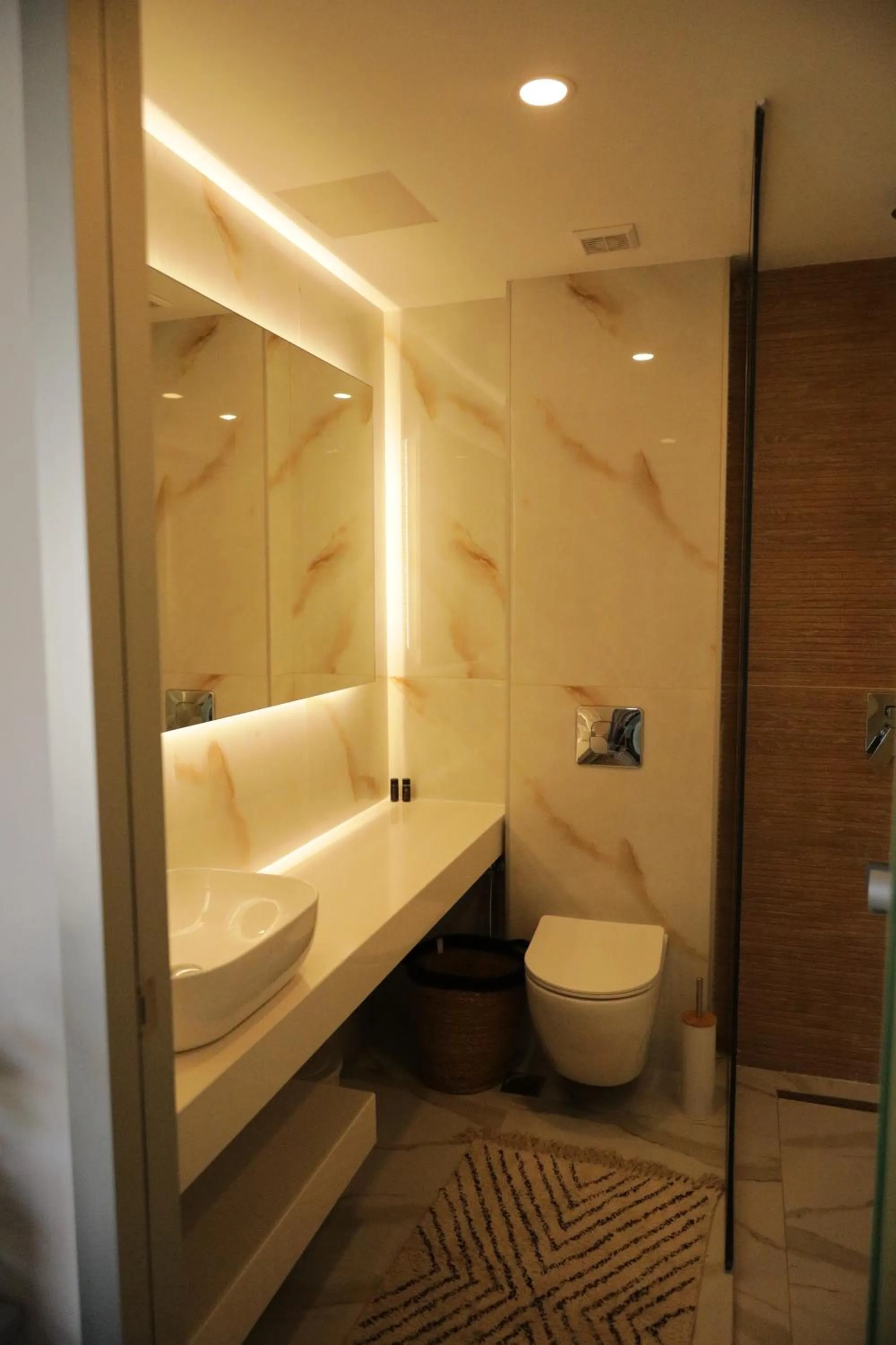 Maria Apartments "by Checkin"