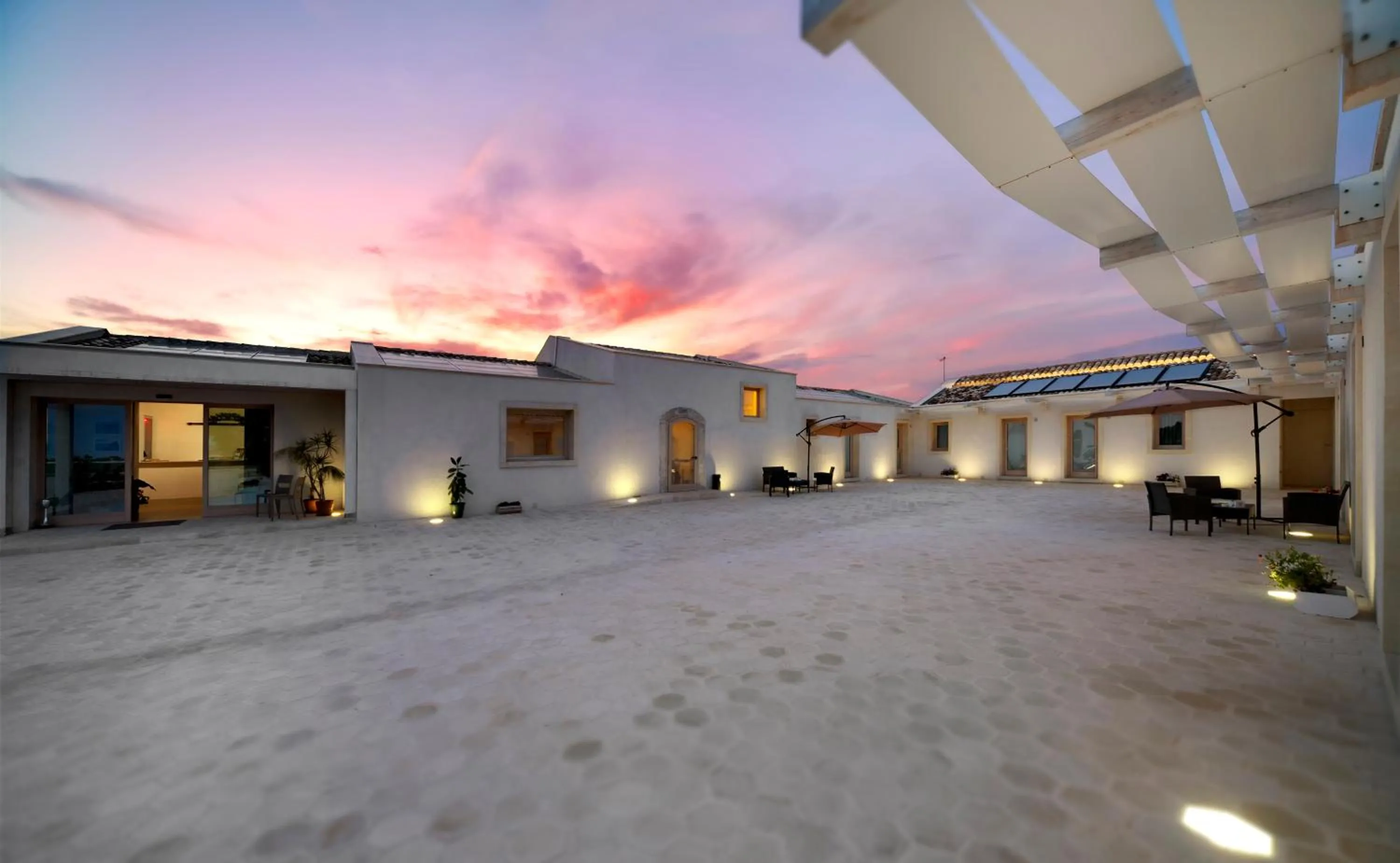 Facade/entrance in Addauro Resort