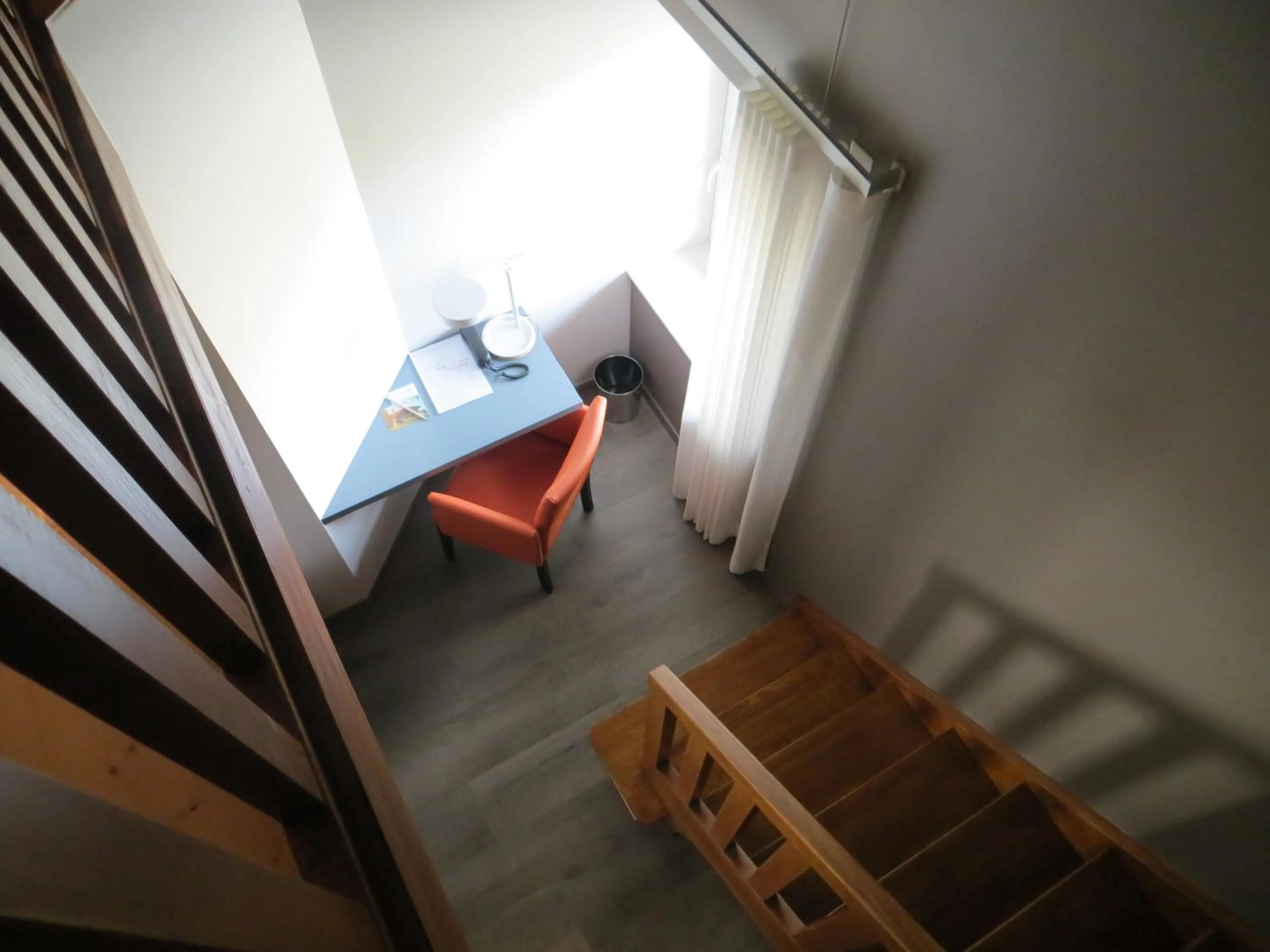 Seating area in Auberge Bressane de Buellas