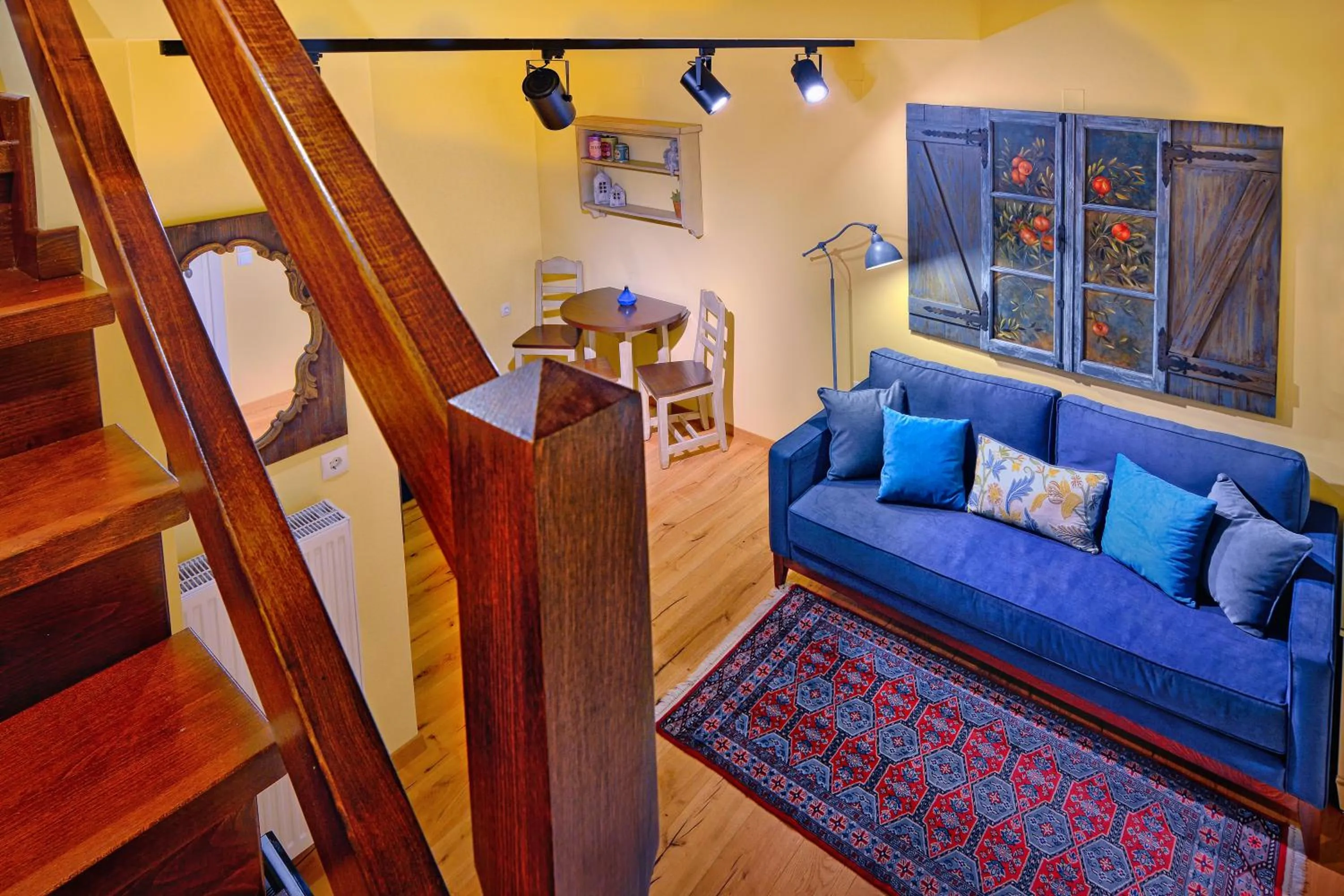 TV and multimedia in Hotel Antique