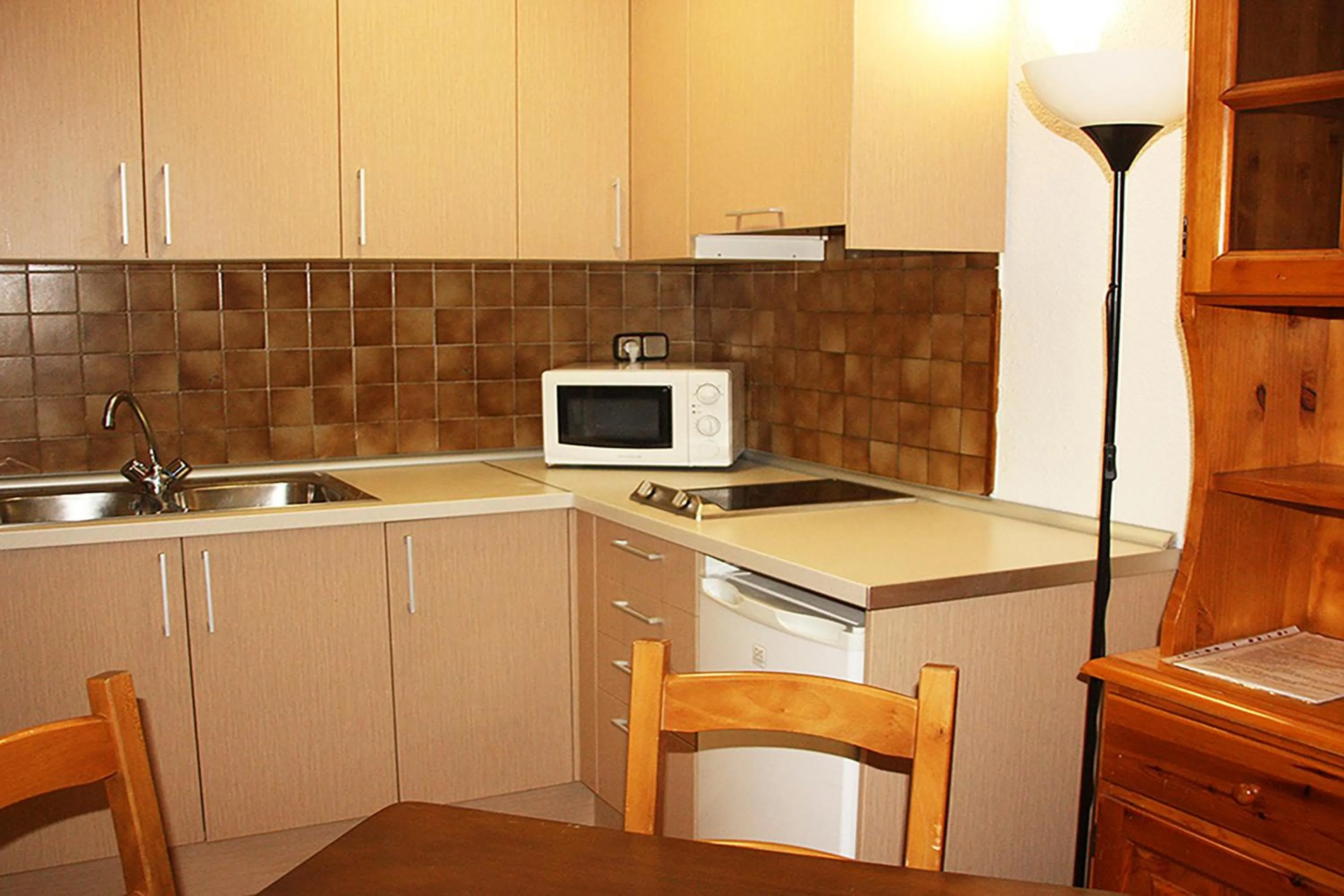 Kitchen or kitchenette in Cims Pas 3000