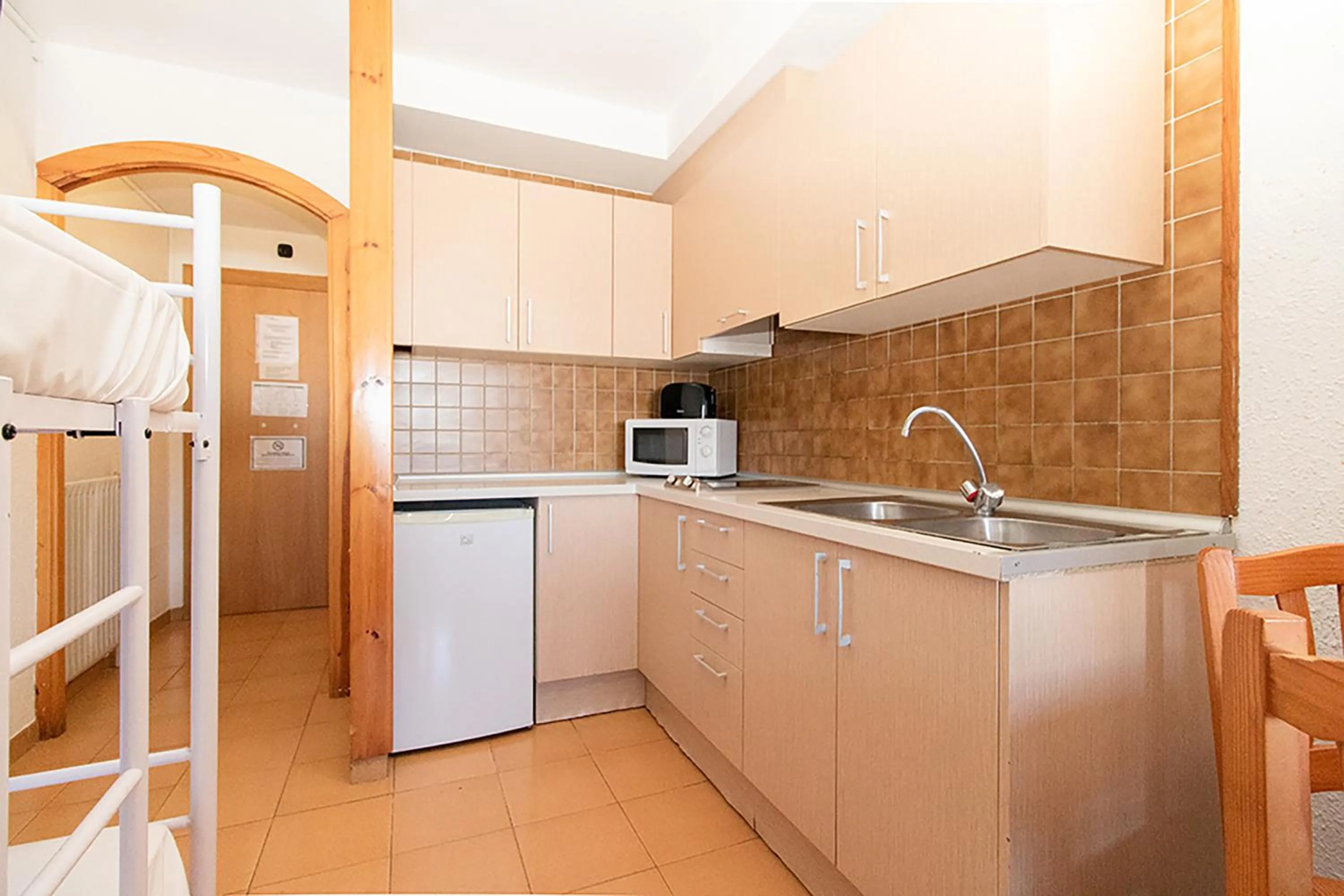 Kitchen or kitchenette in Cims Pas 3000