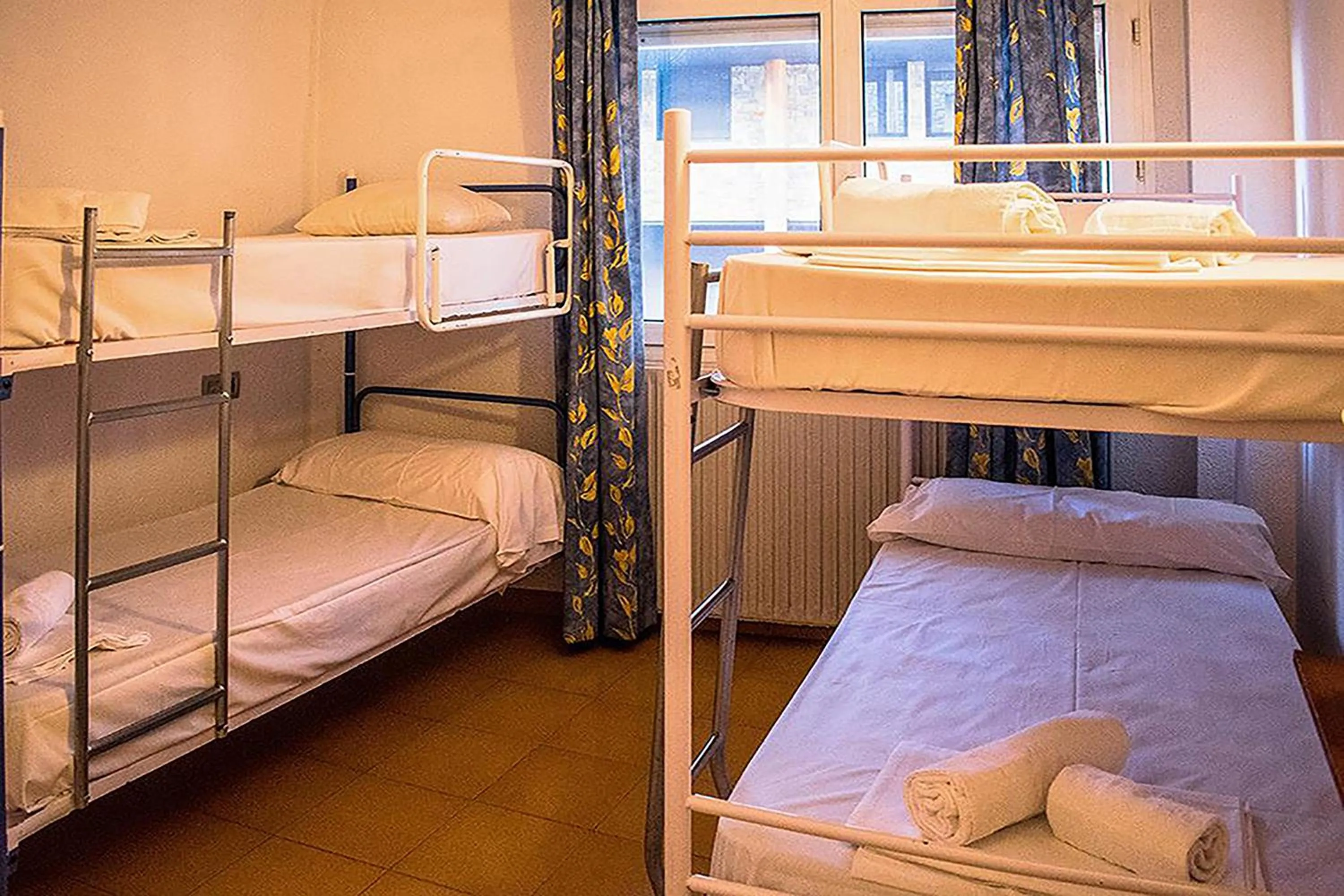 Bed in Cims Pas 3000