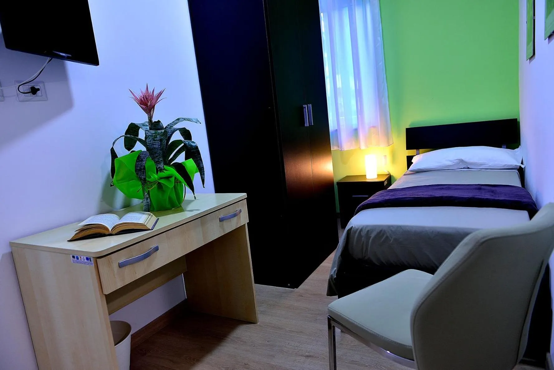 Spring, Bed in Il triclinio B&B