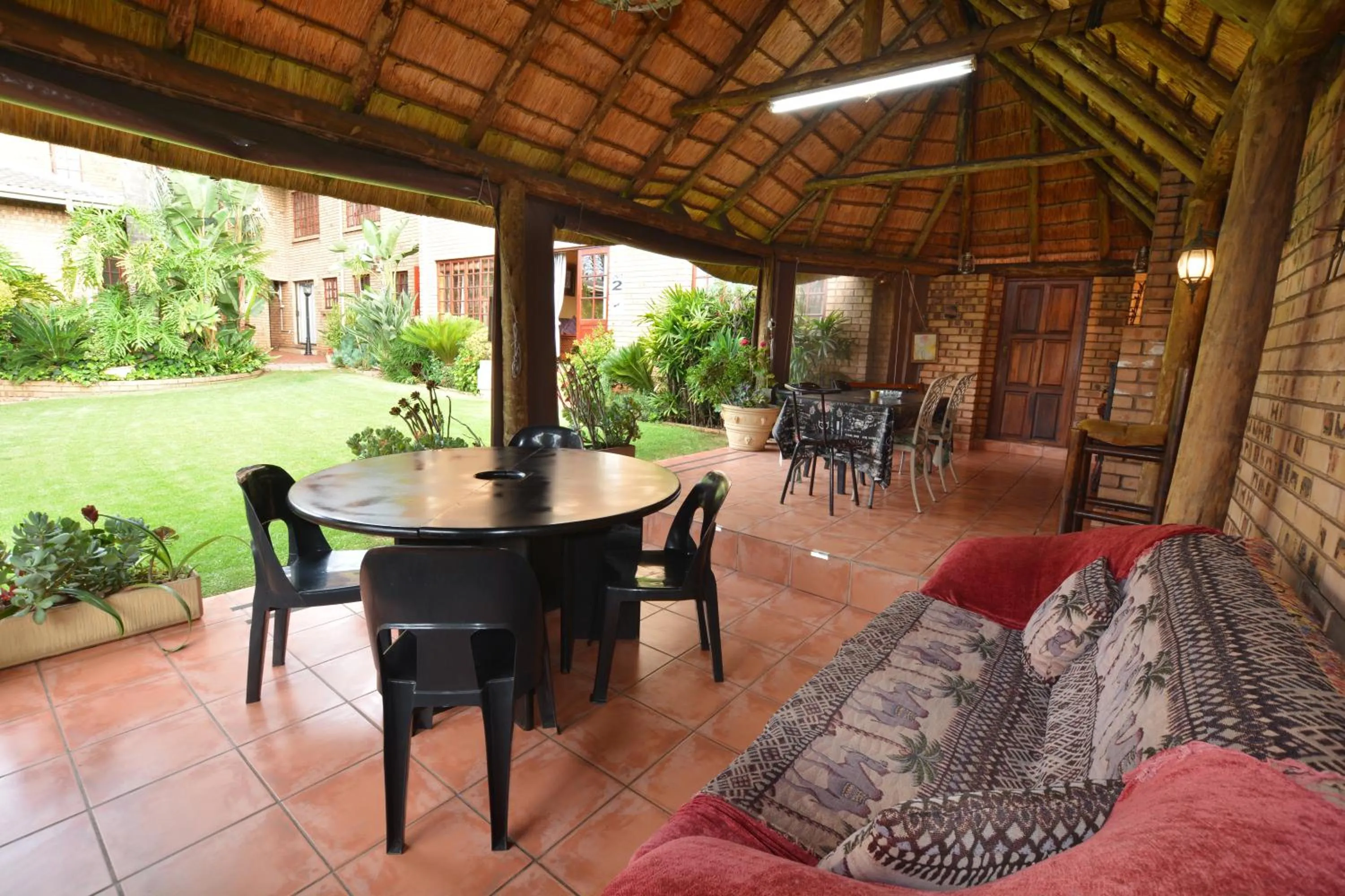 BBQ facilities in Kairos Home