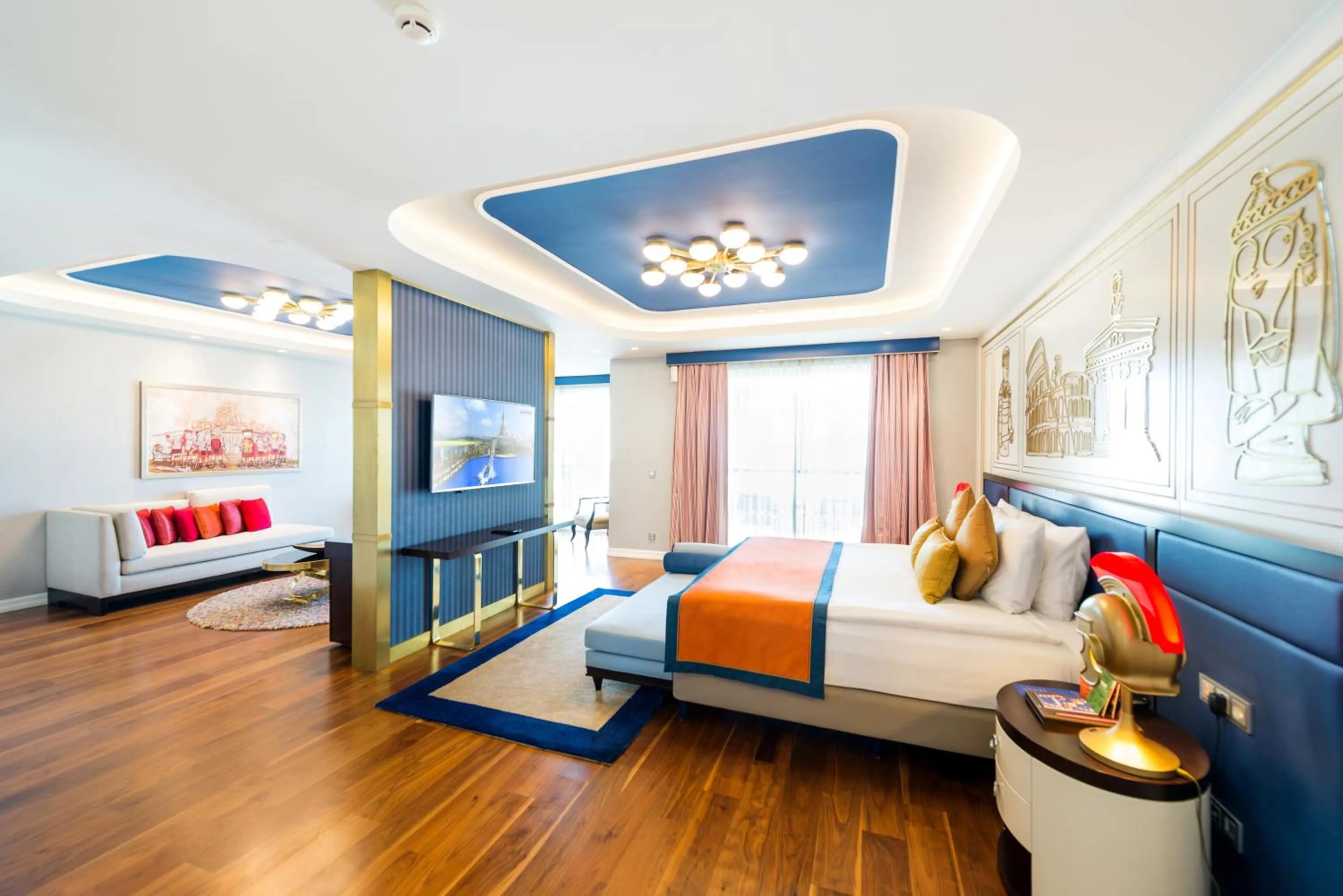 Bedroom, Bed in The Land Of Legends Kingdom Hotel - All-in Concept