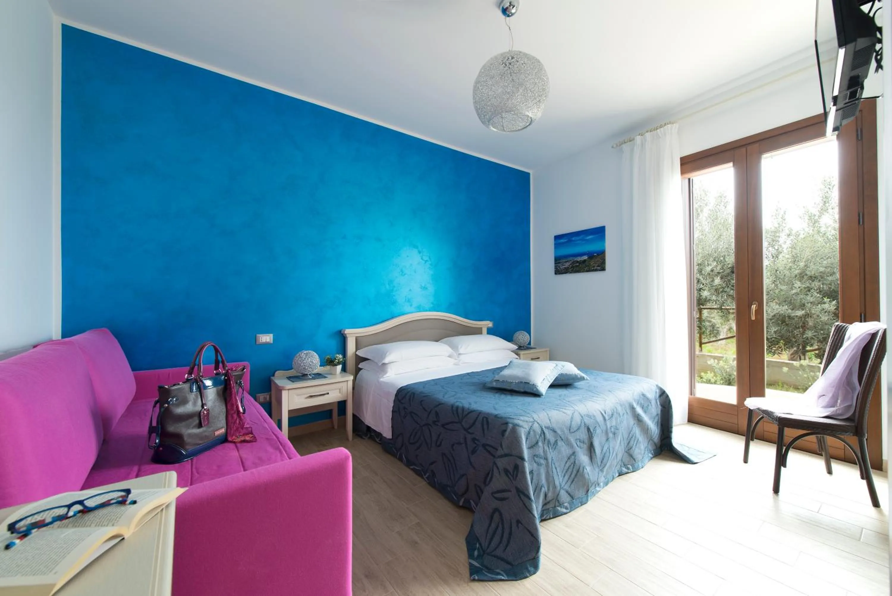 Bed in I Segreti di Antonina