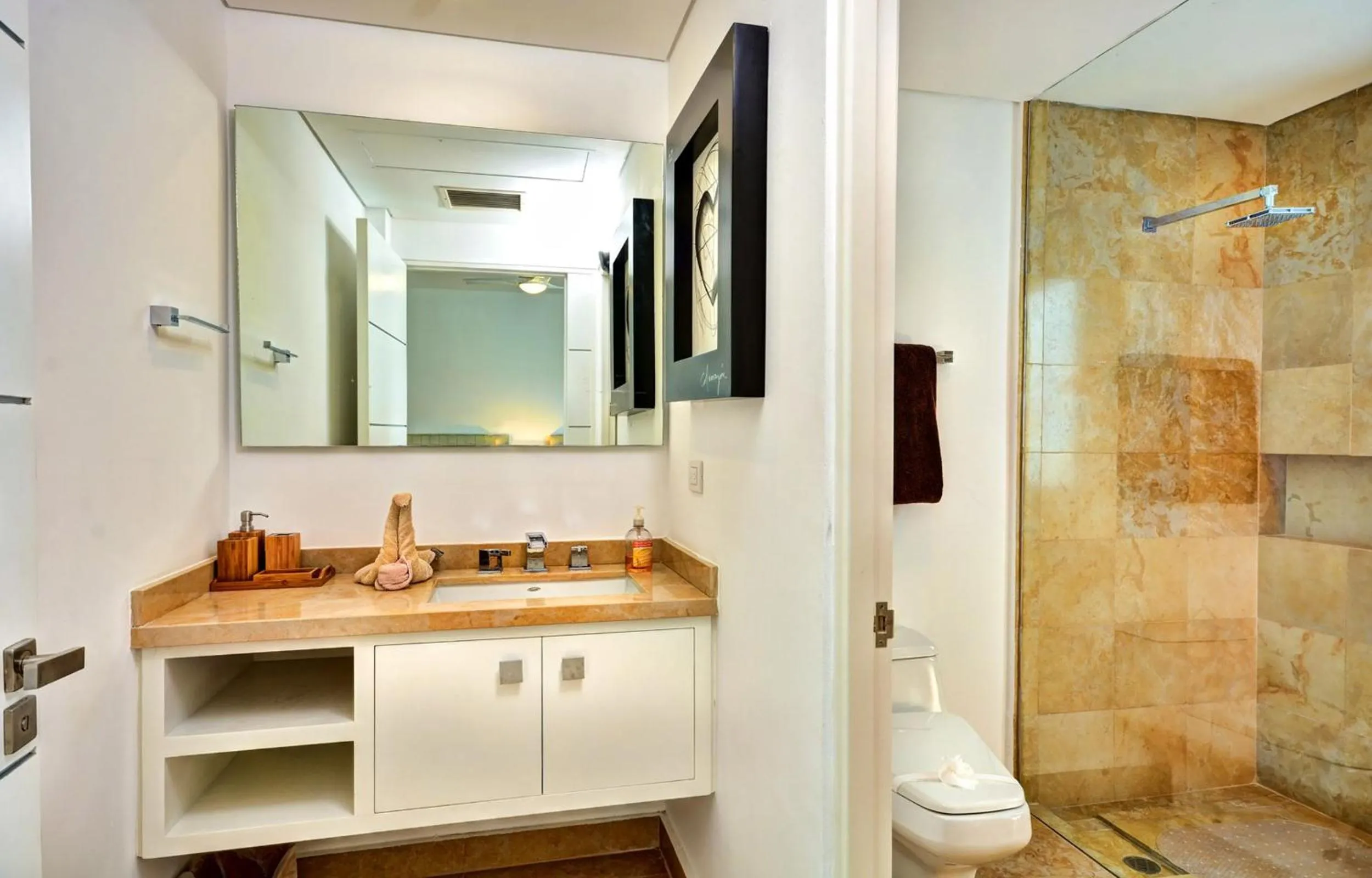 Bathroom in Luxurious & Central Condo In Playa Steps From The Beach