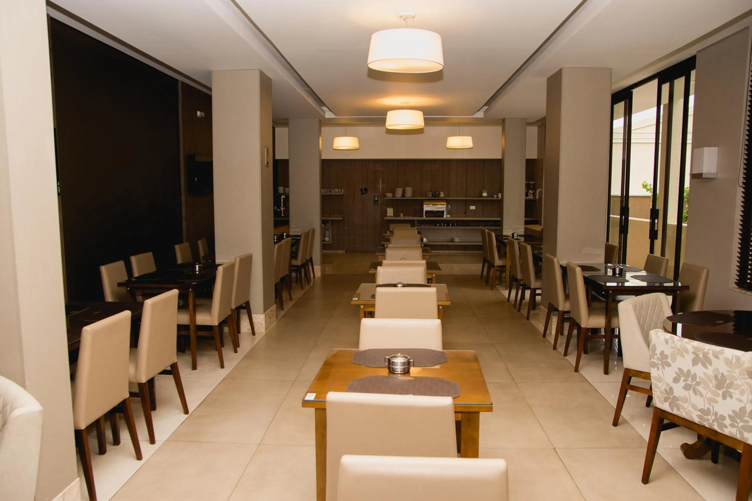 Restaurant/places to eat in Class Hotel Rio Claro