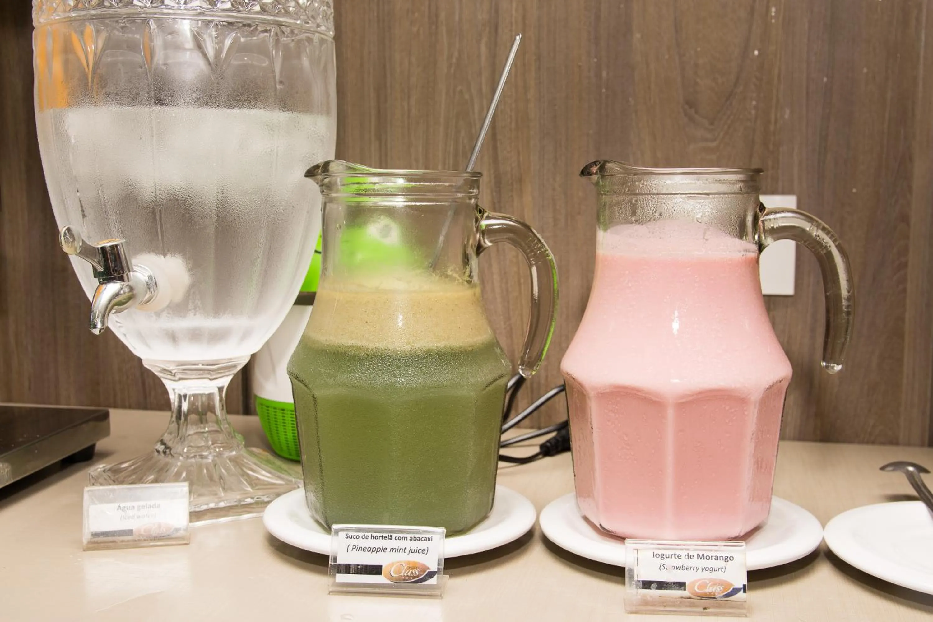 Drinks in Class Hotel Rio Claro