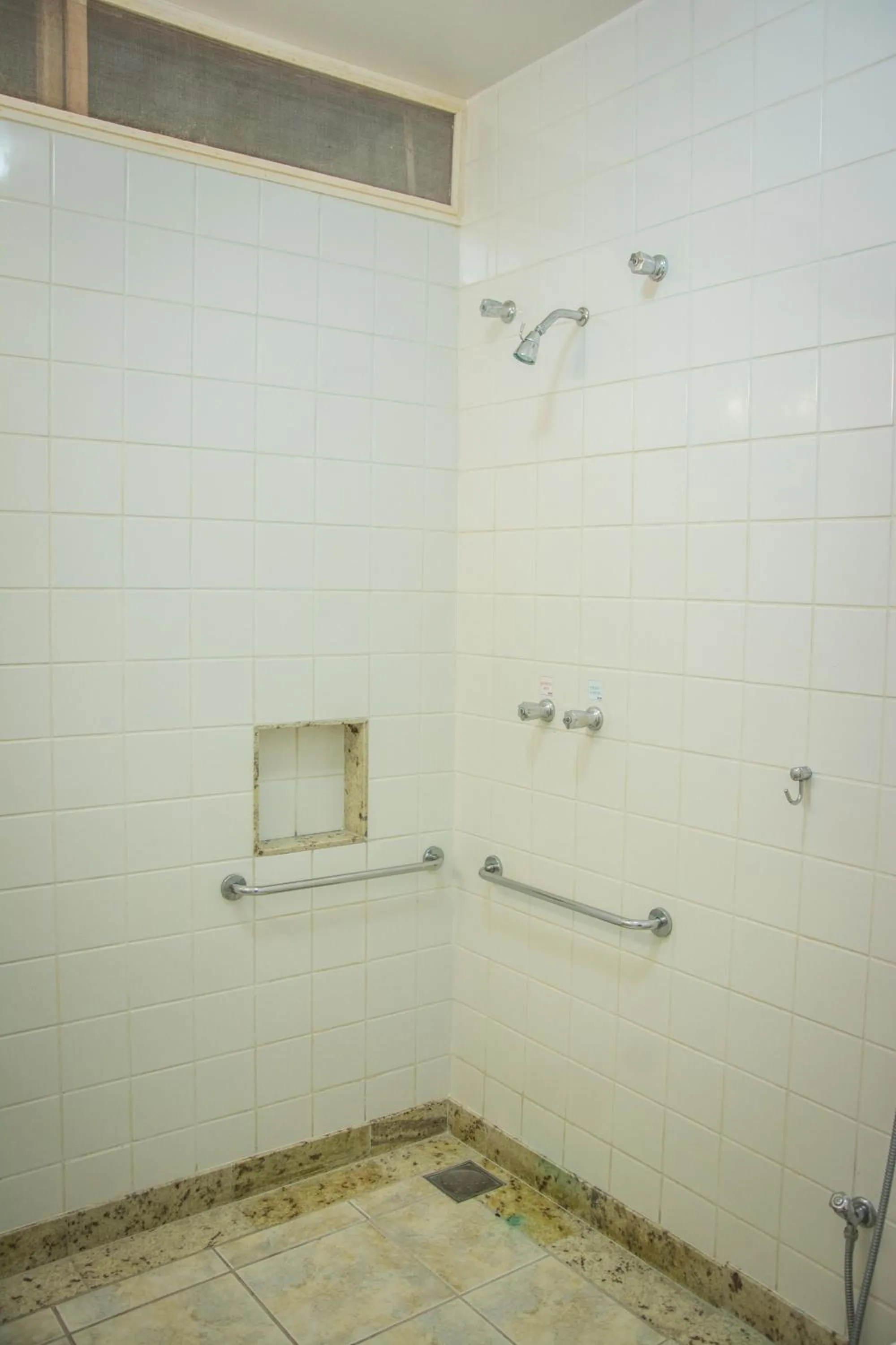 Toilet in Grande Lago Hotel Gastronomia Bar