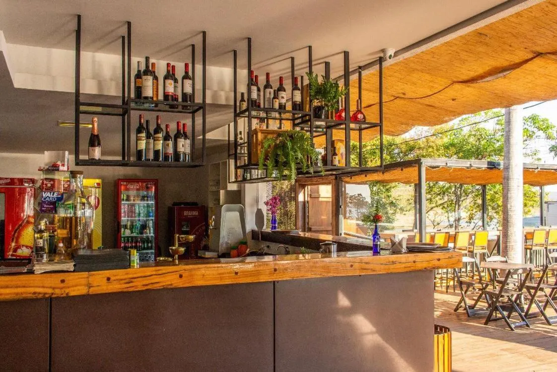 Grande Lago Hotel Gastronomia Bar