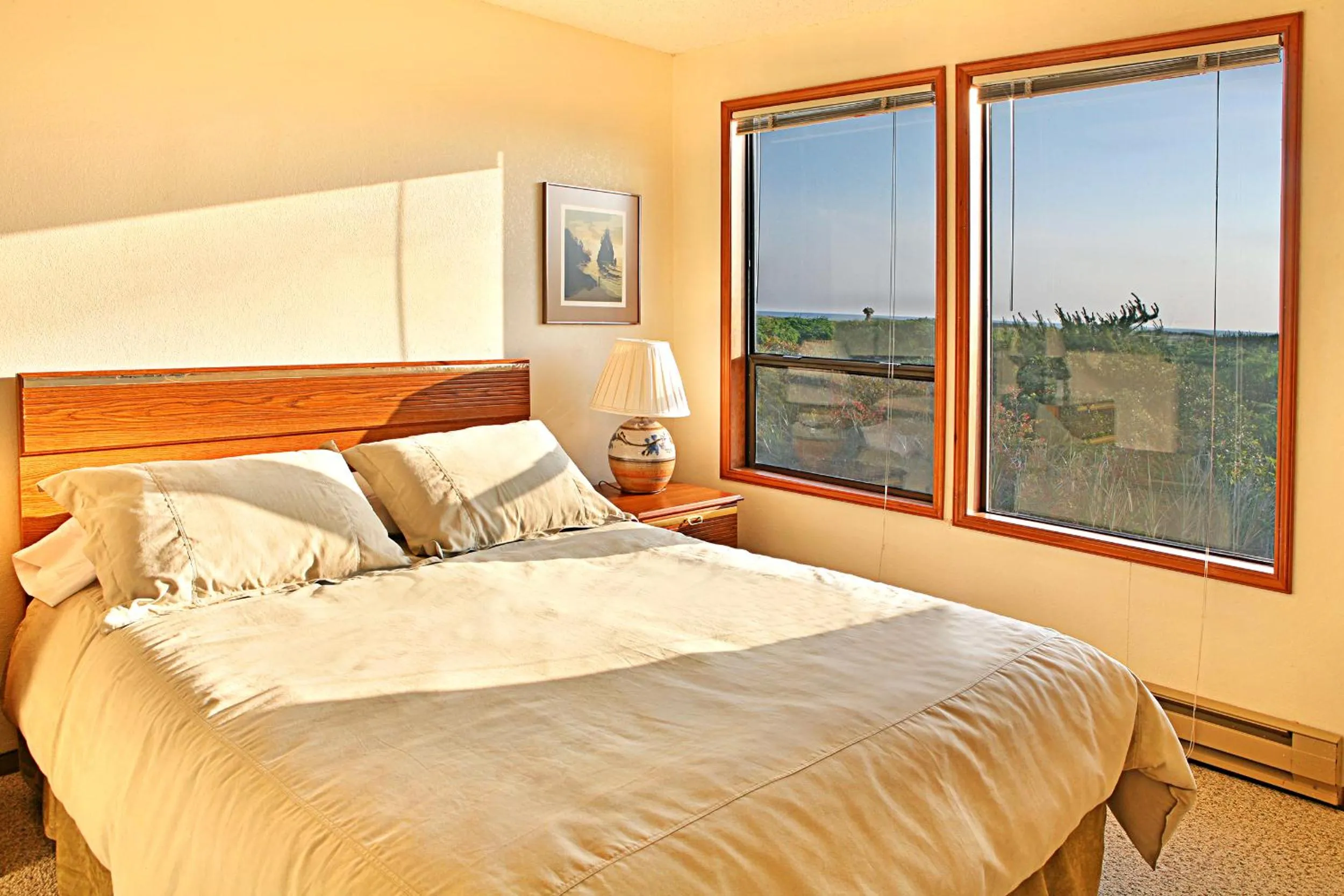 Bed in Haven Hideaway - Ocean Views from Every Room