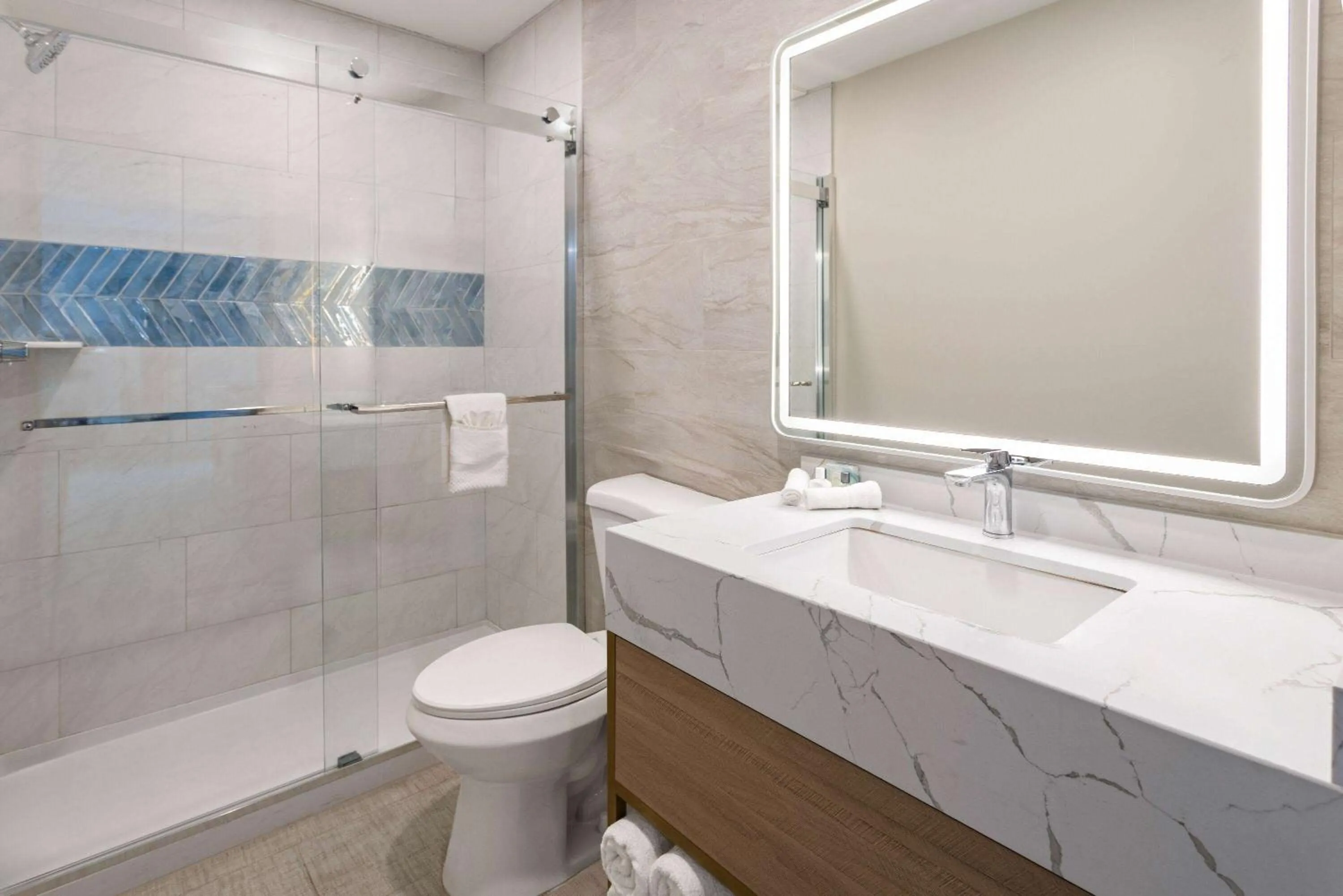 Bathroom in The Vibes Hotel, Trademark Collection by Wyndham