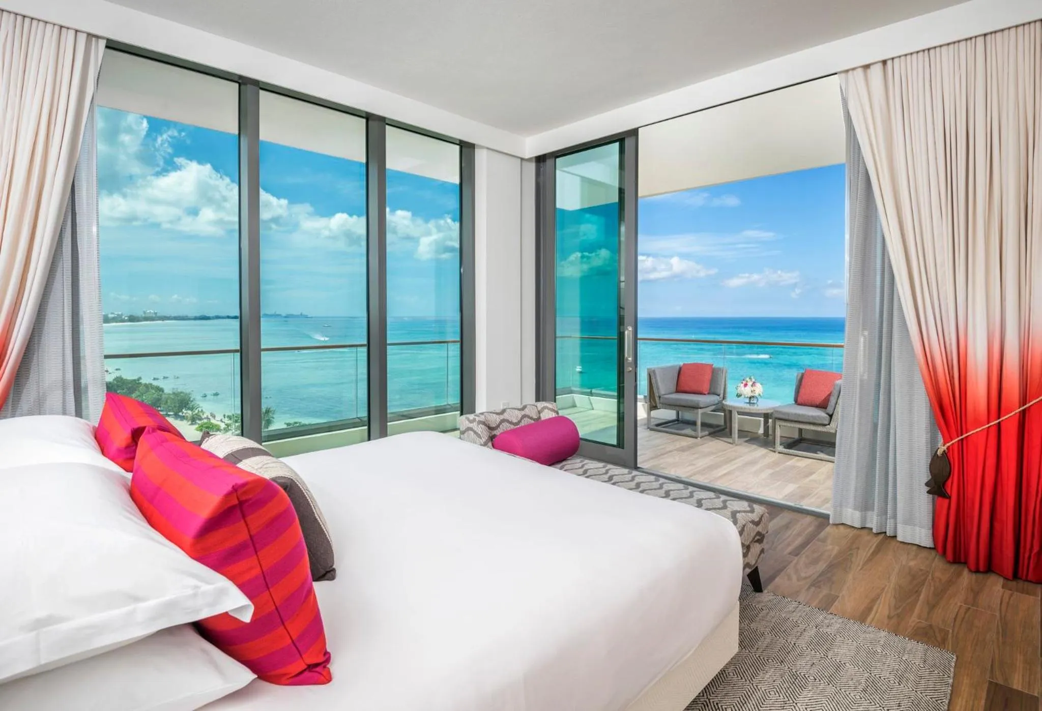 One-Bedroom Suite with Oceanfront  in Kimpton Seafire Resort + Spa by IHG