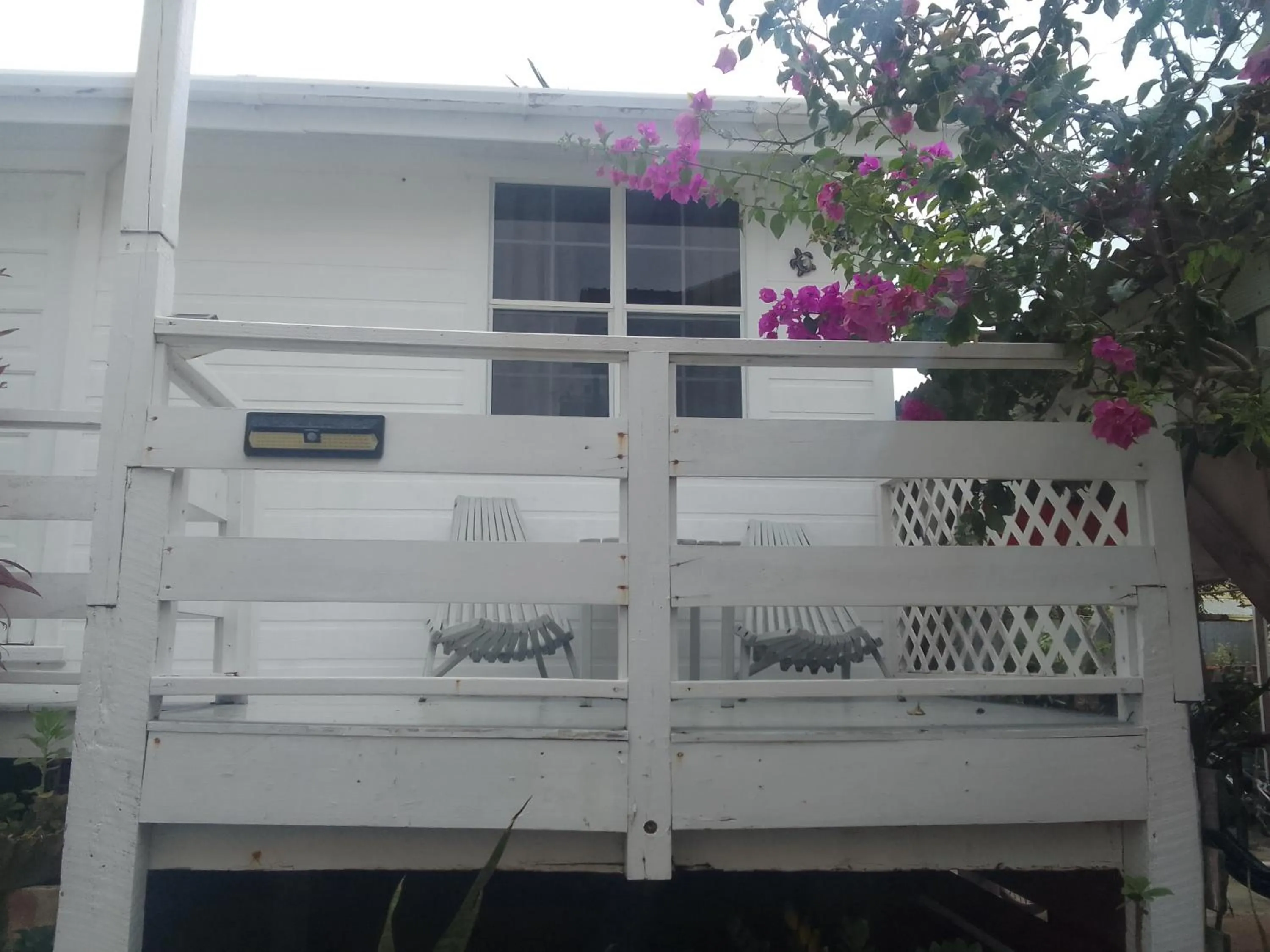 Blue Wave Guest House