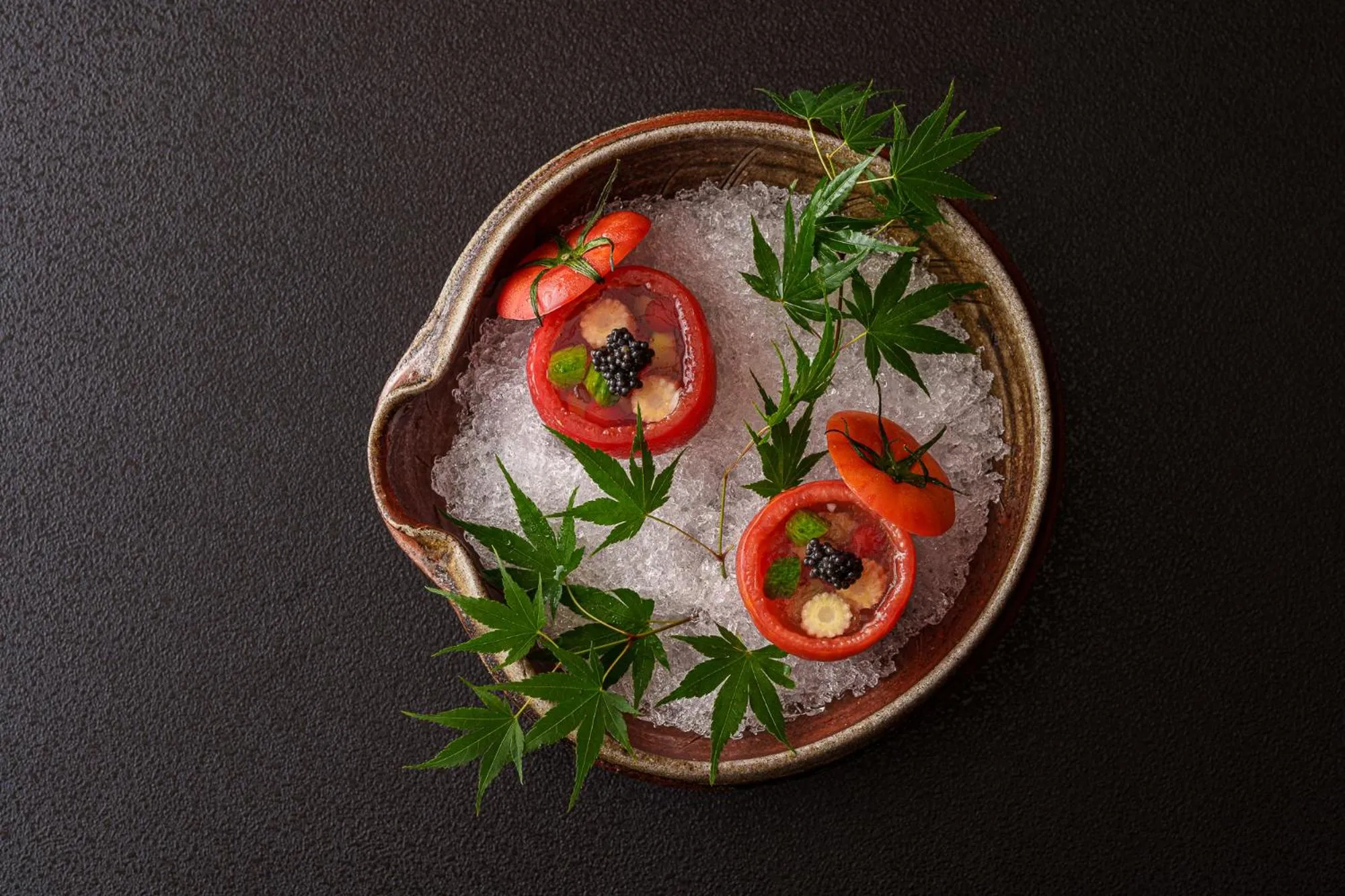Food close-up in UNZEN HANZUIRYO by Onko Chishin