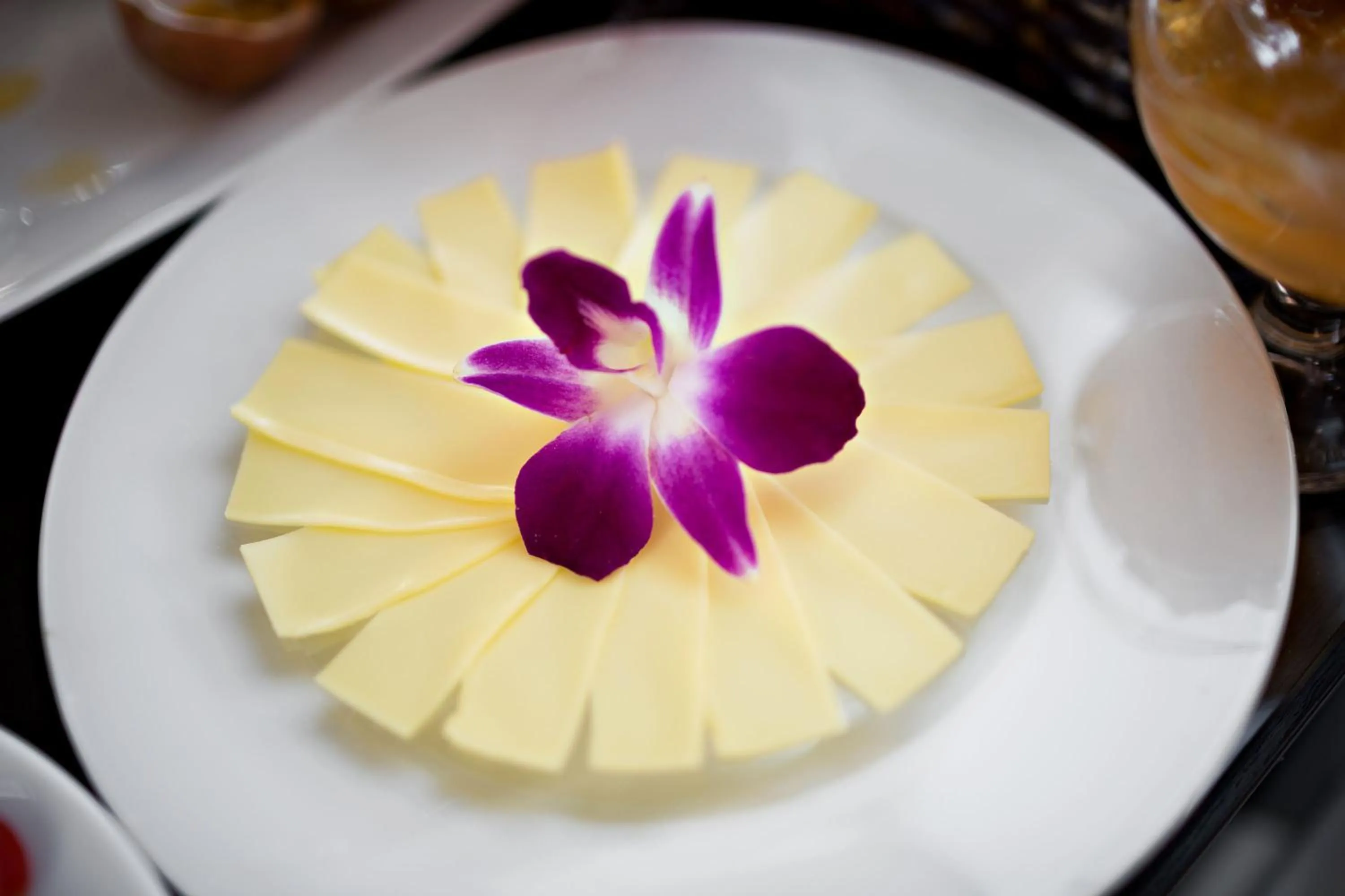 Food and drinks in Golden Moon Suite Hotel & Travel