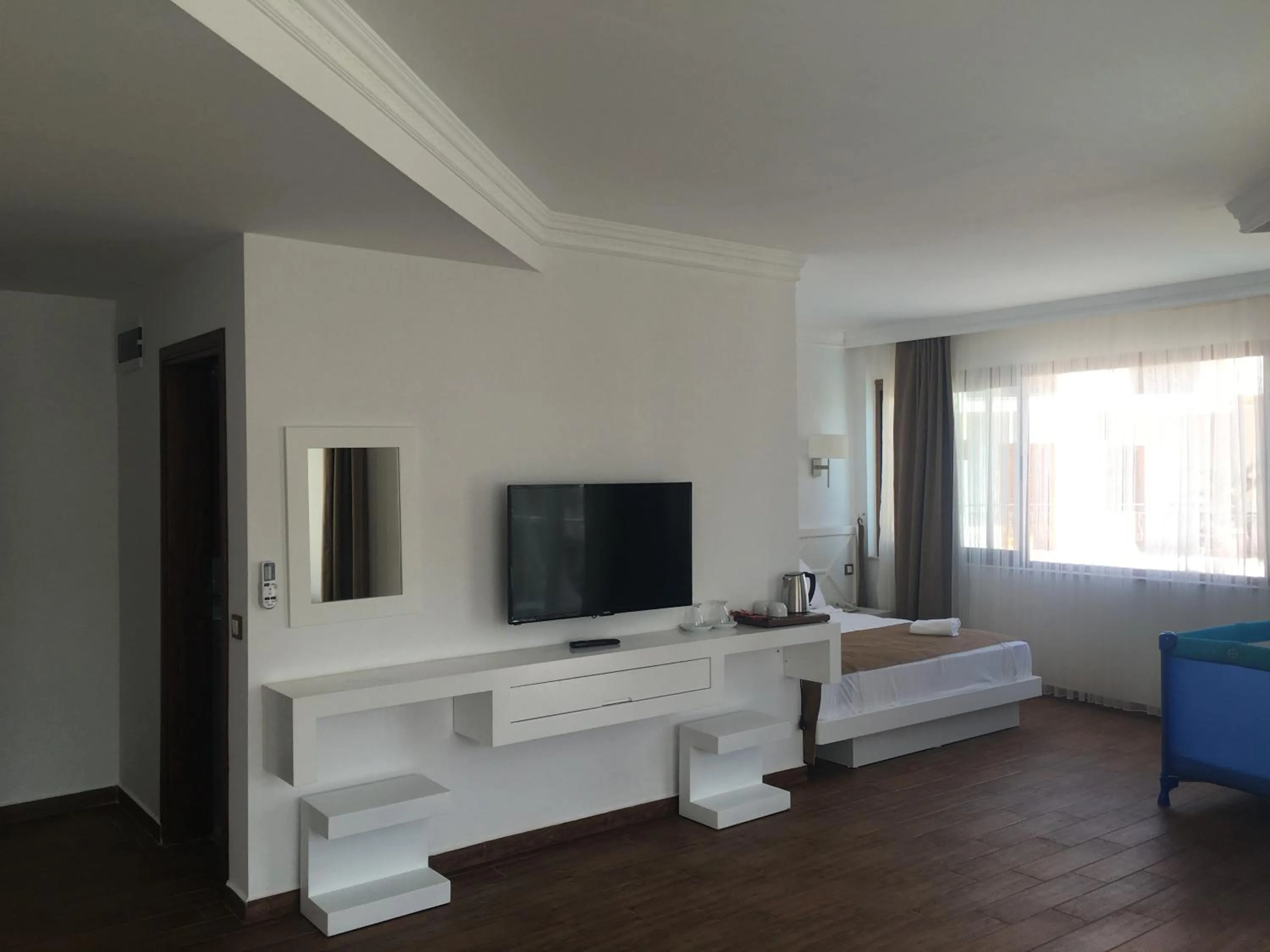 Photo of the whole room in Elegance Hotel Kemer