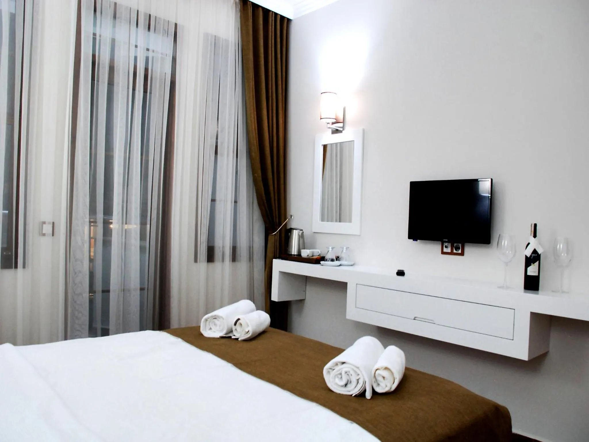 Photo of the whole room in Elegance Hotel Kemer