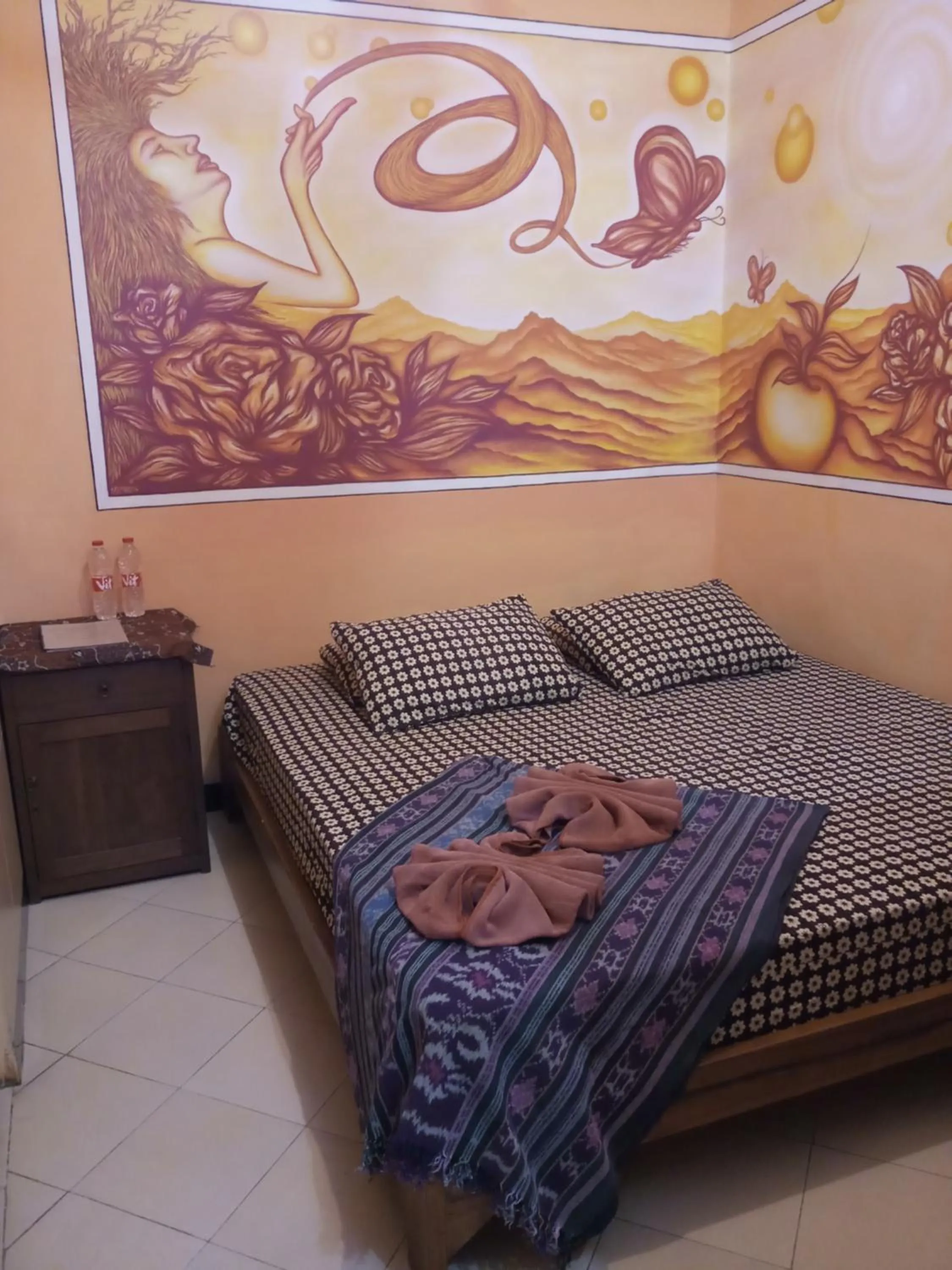 Toilet, Bed in Losmen Setia Kawan