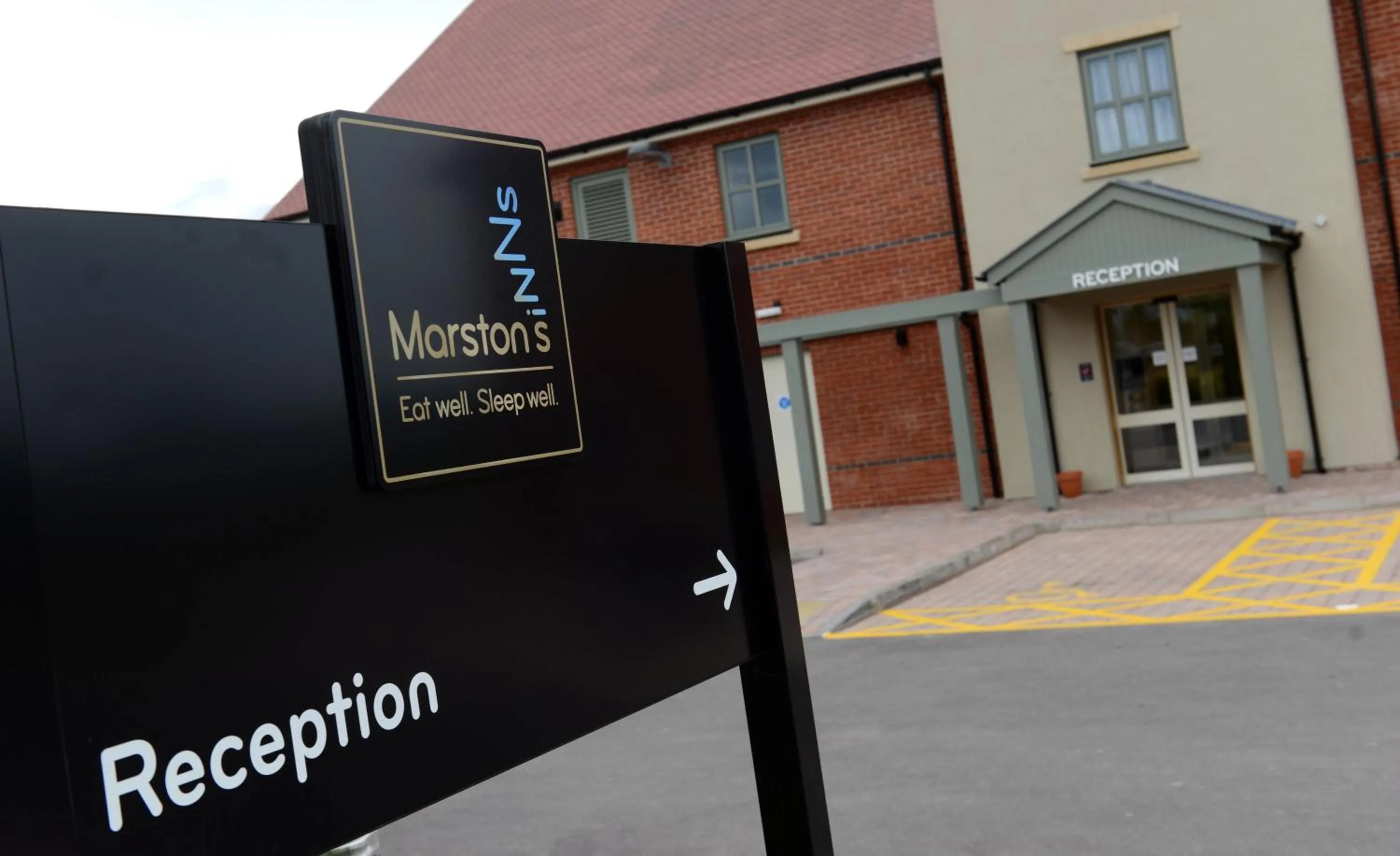 Facade/entrance in Fallow Field, Telford by Marston's Inns