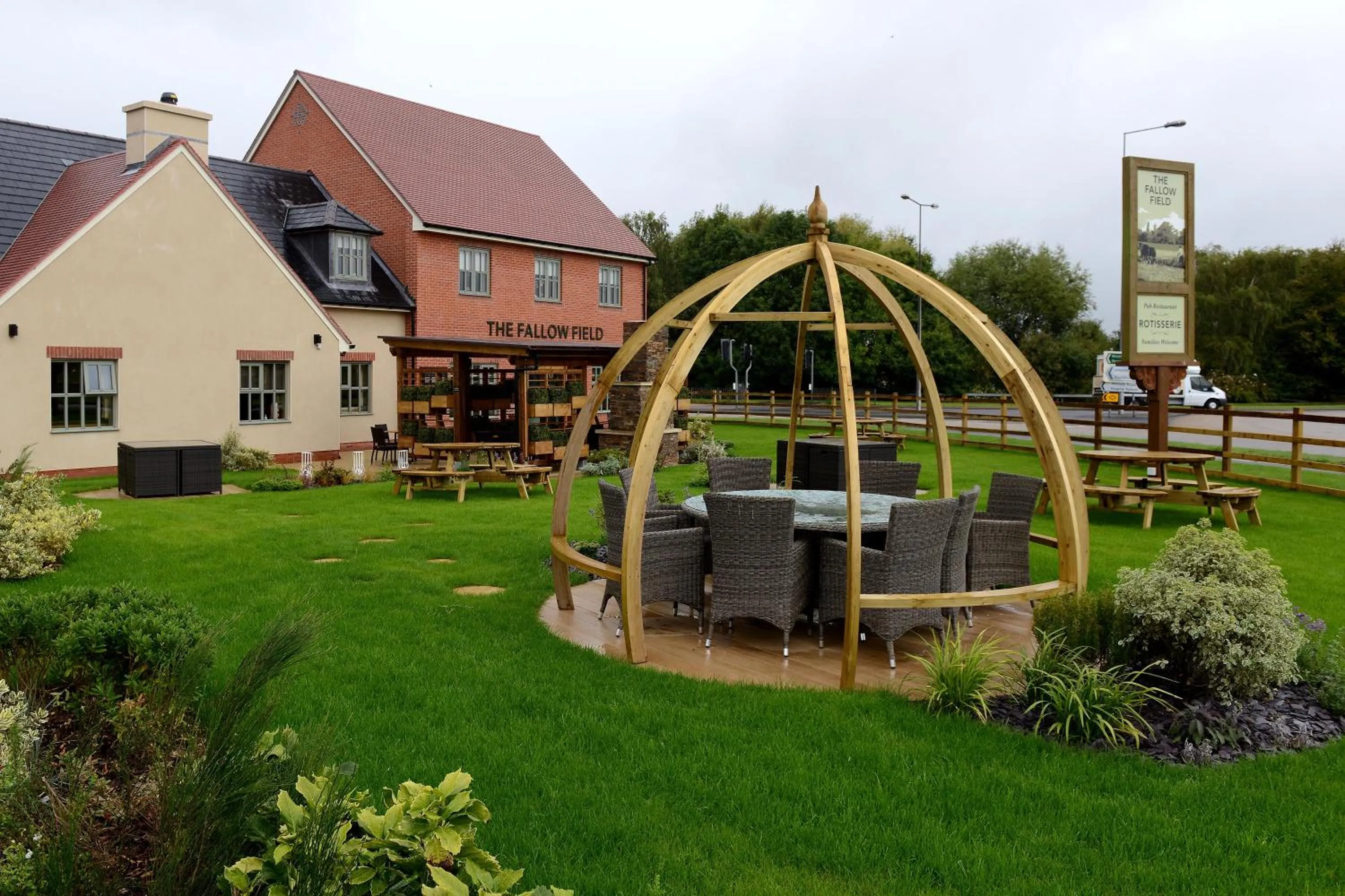 Garden in Fallow Field, Telford by Marston's Inns