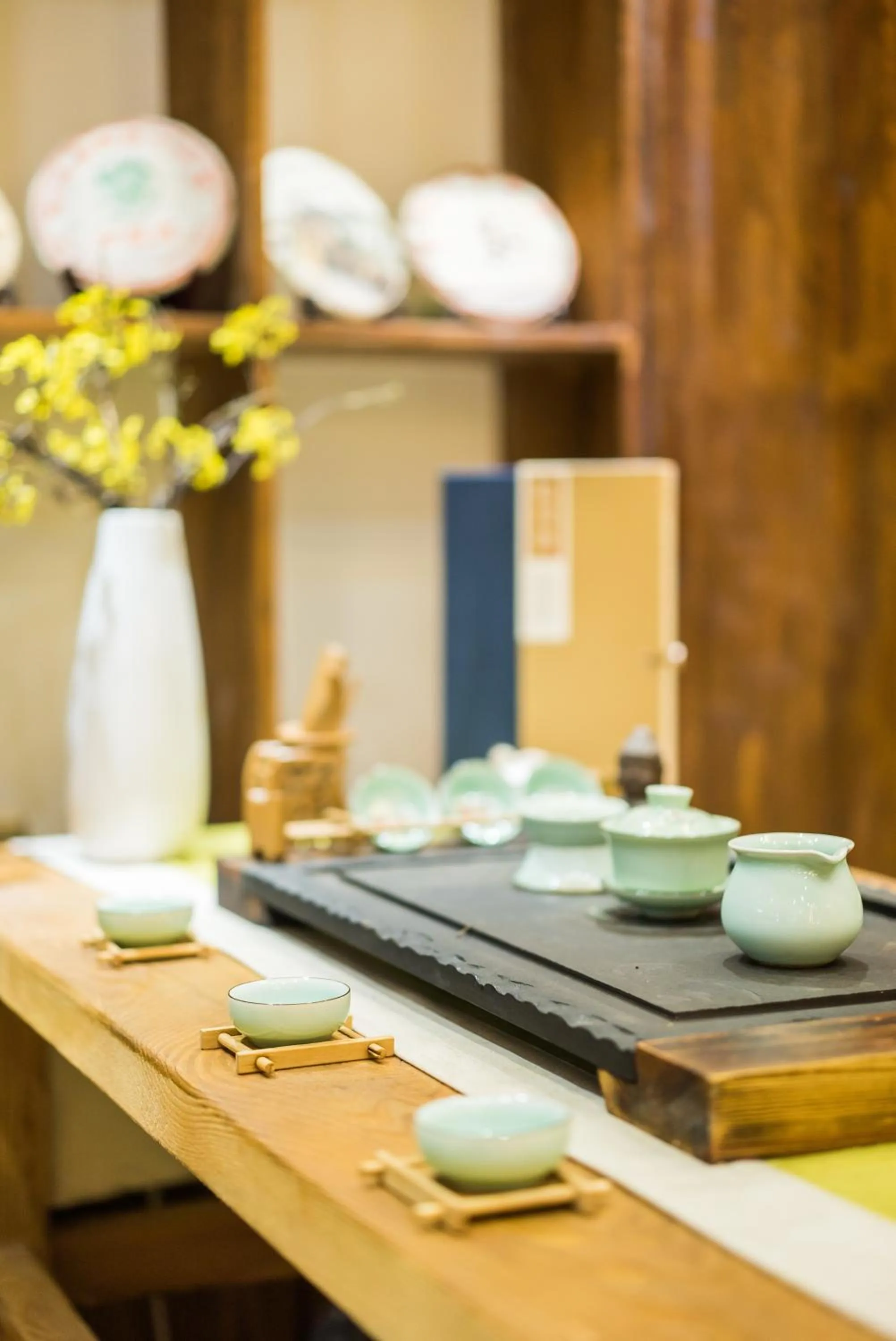 Coffee/tea facilities in Lijiang Yue Tu Inn