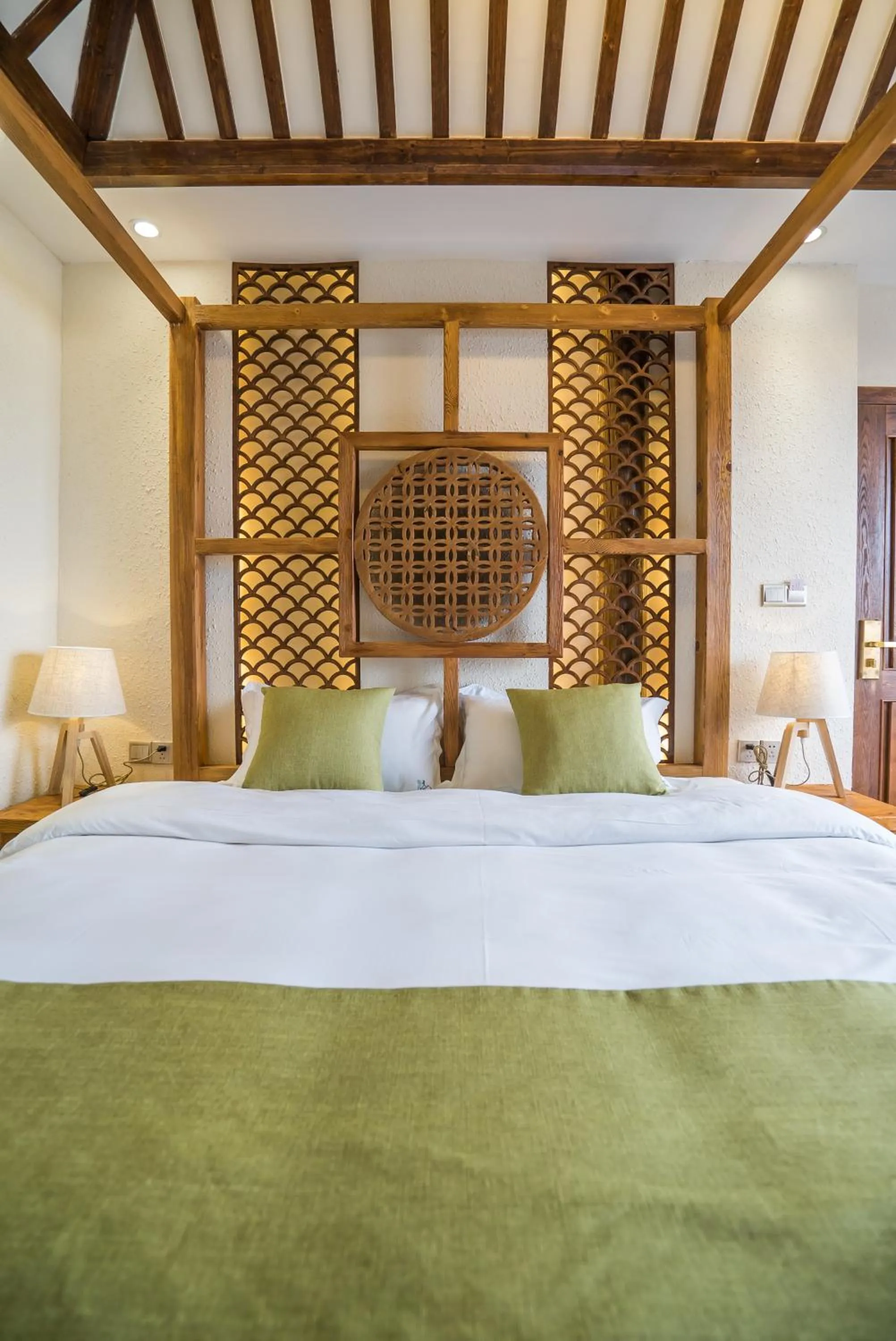 Bedroom, Bed in Lijiang Yue Tu Inn