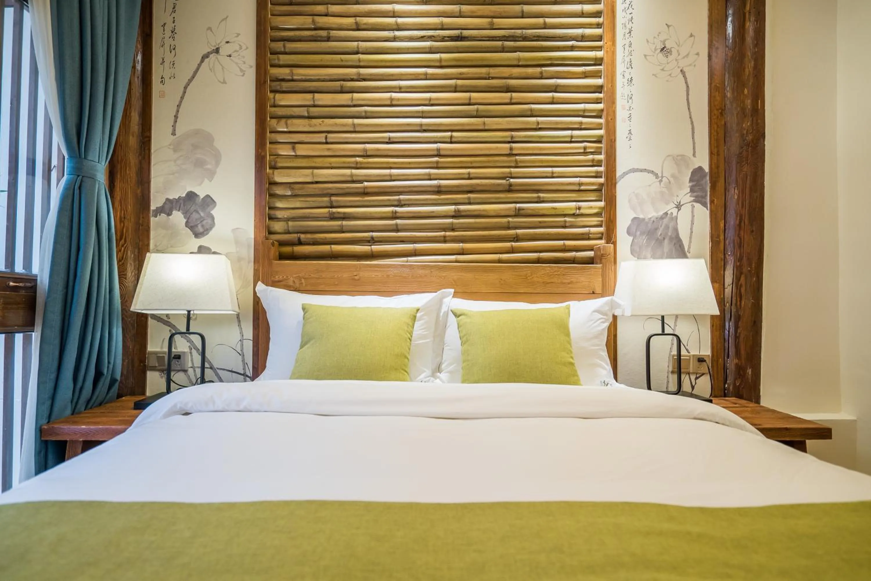 bunk bed, Bed in Lijiang Yue Tu Inn