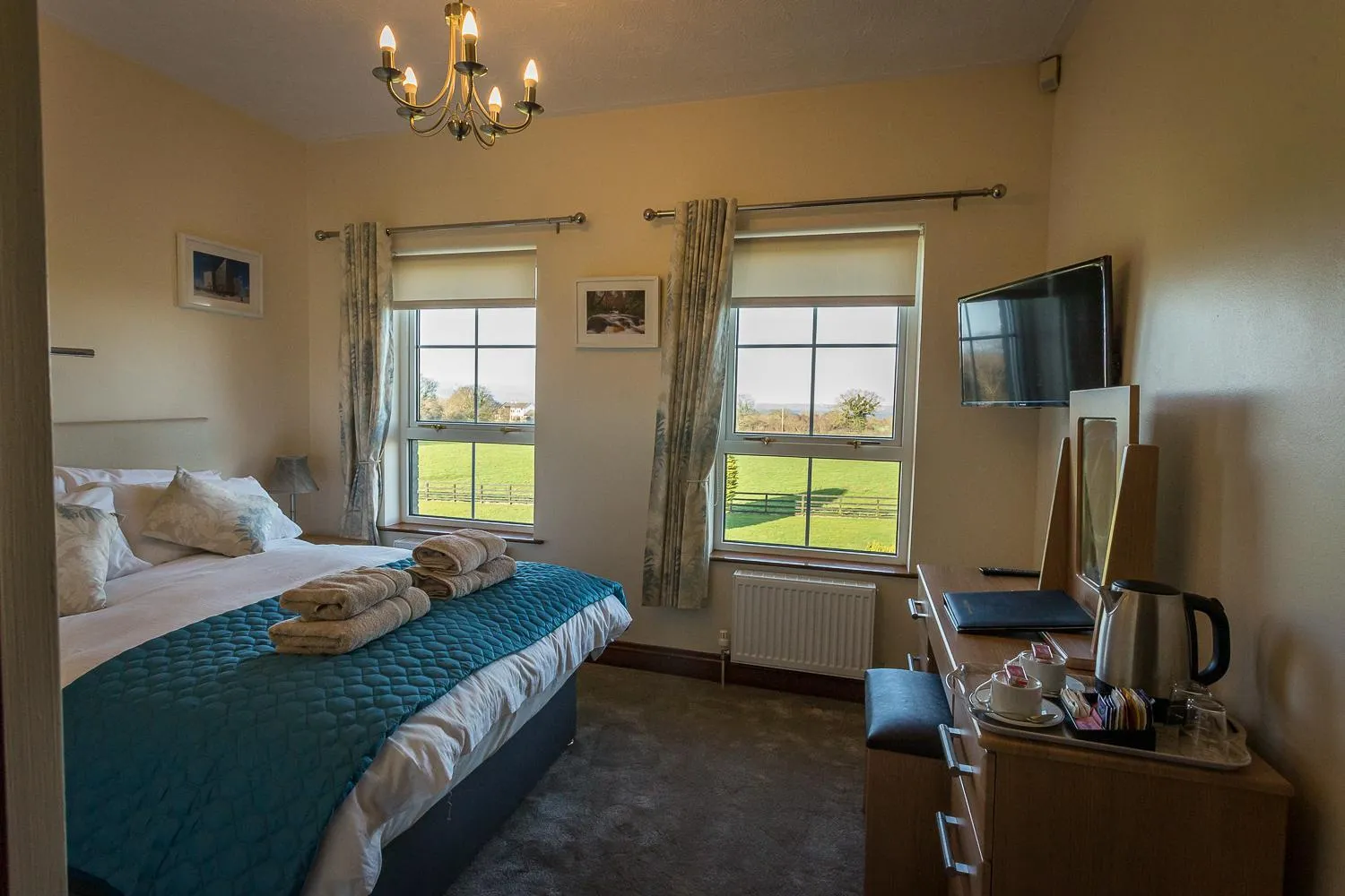 Bed in Glendaloch B&B