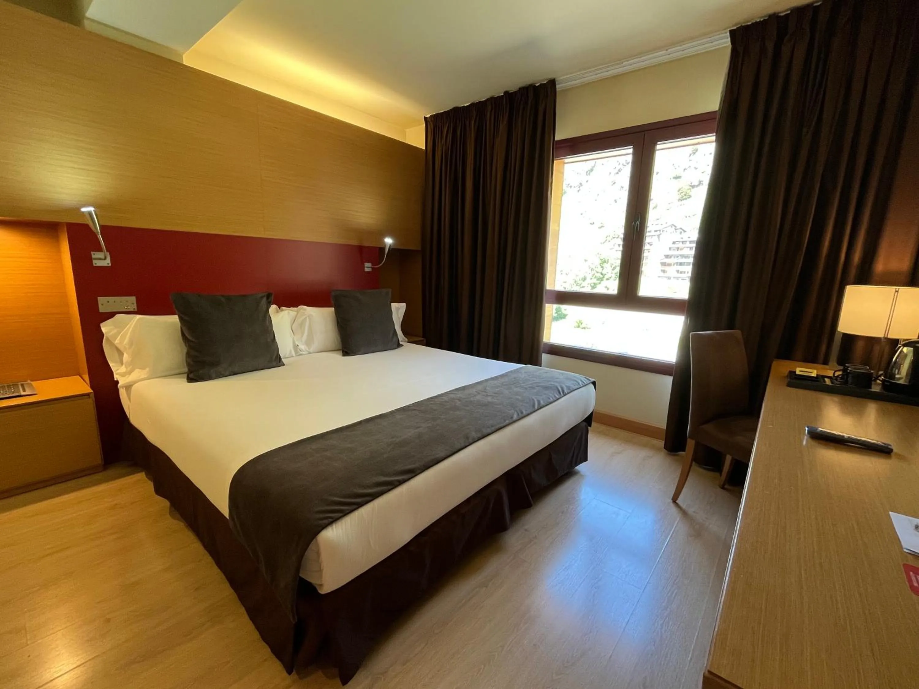 Photo of the whole room, Bed in Wuau! Hotel Galanthus & Spa