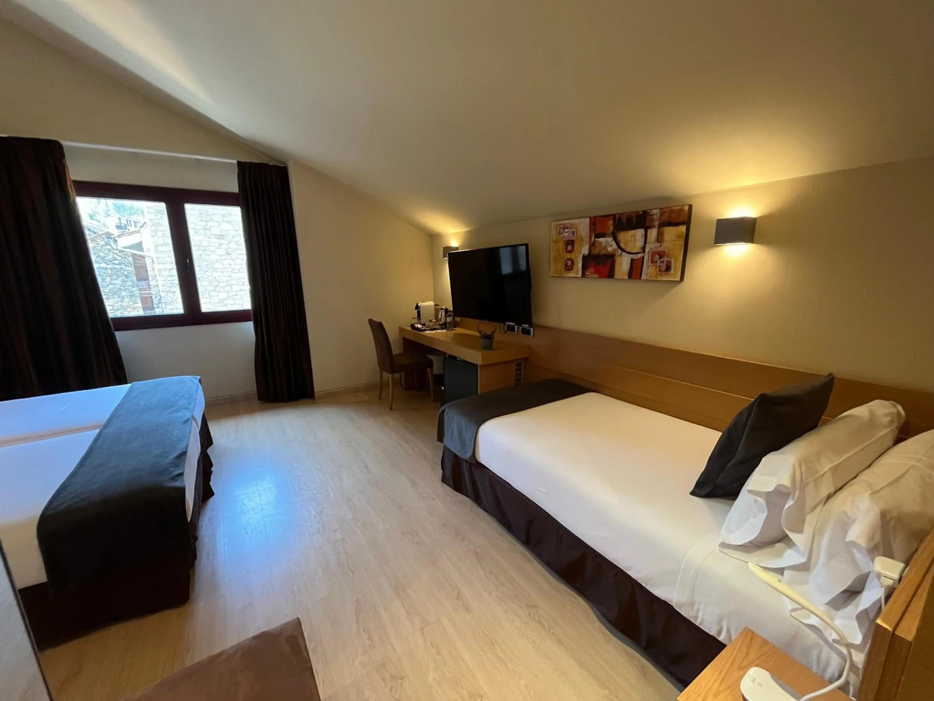 Photo of the whole room, Bed in Wuau! Hotel Galanthus & Spa