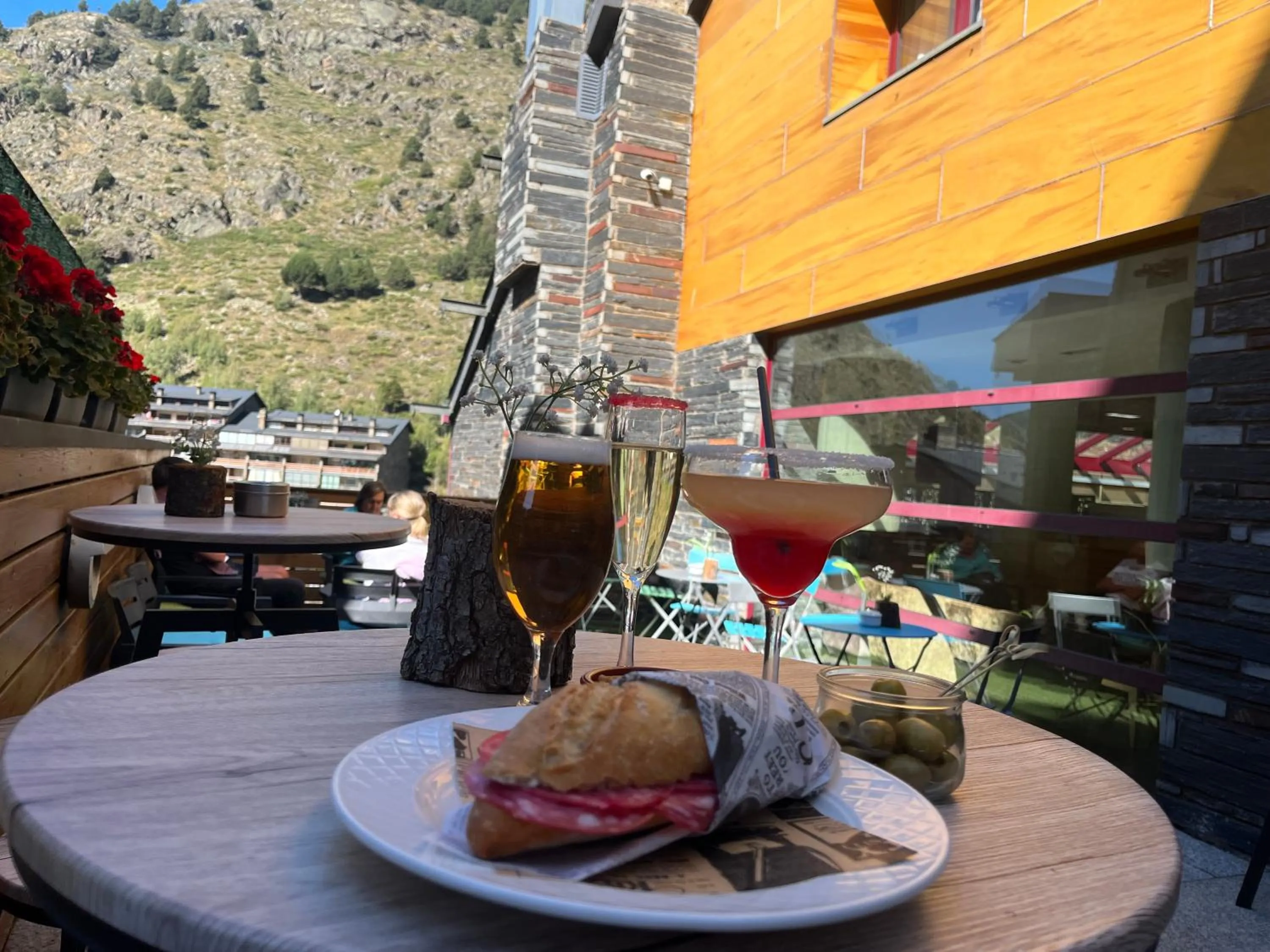 Restaurant/places to eat in Wuau! Hotel Galanthus & Spa