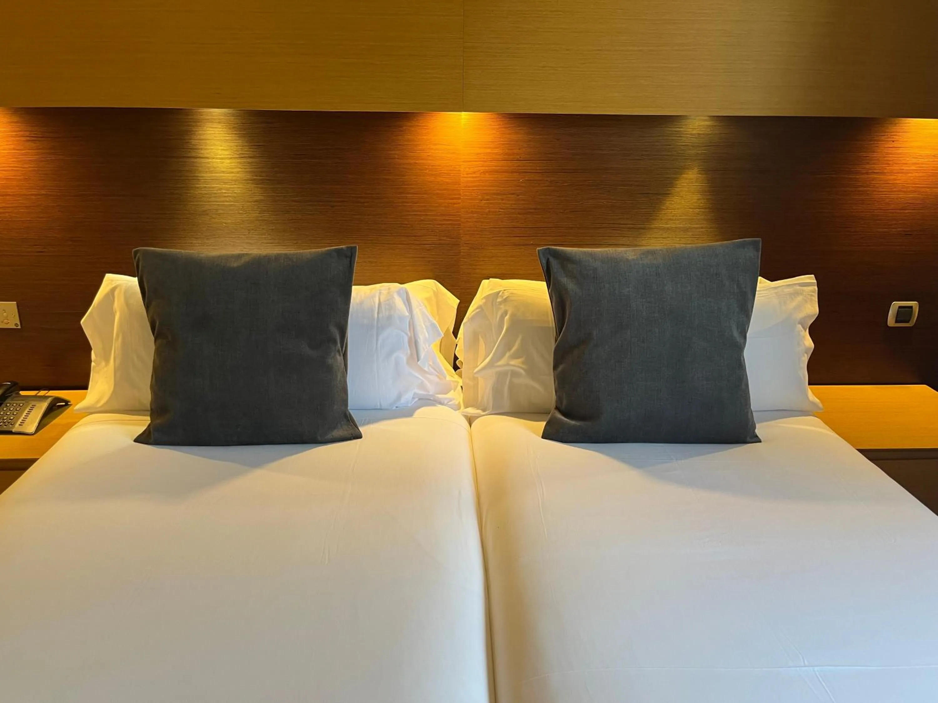 Bed in Wuau! Hotel Galanthus & Spa