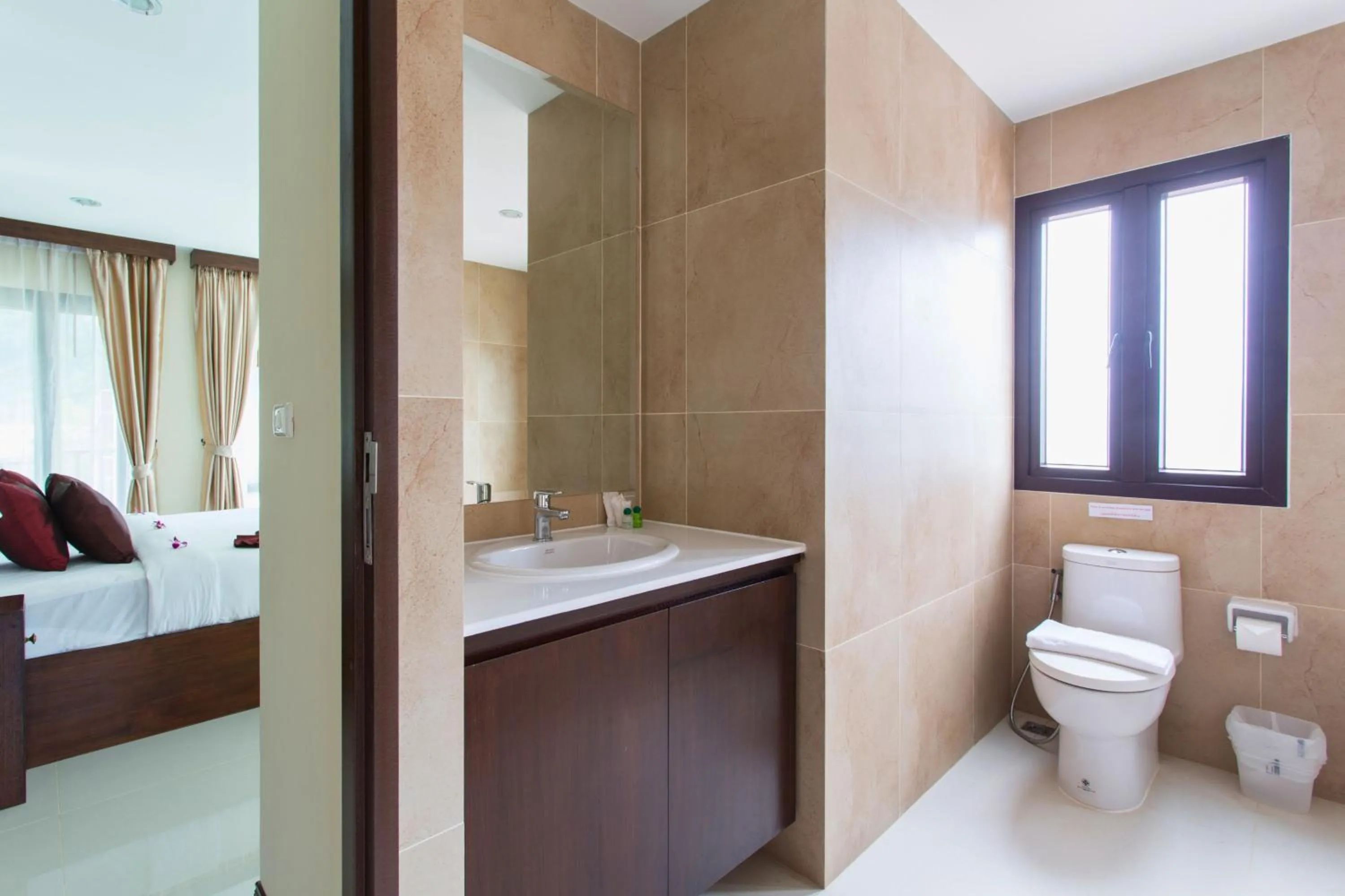 Bathroom in The Lai Thai Luxury Condominiums