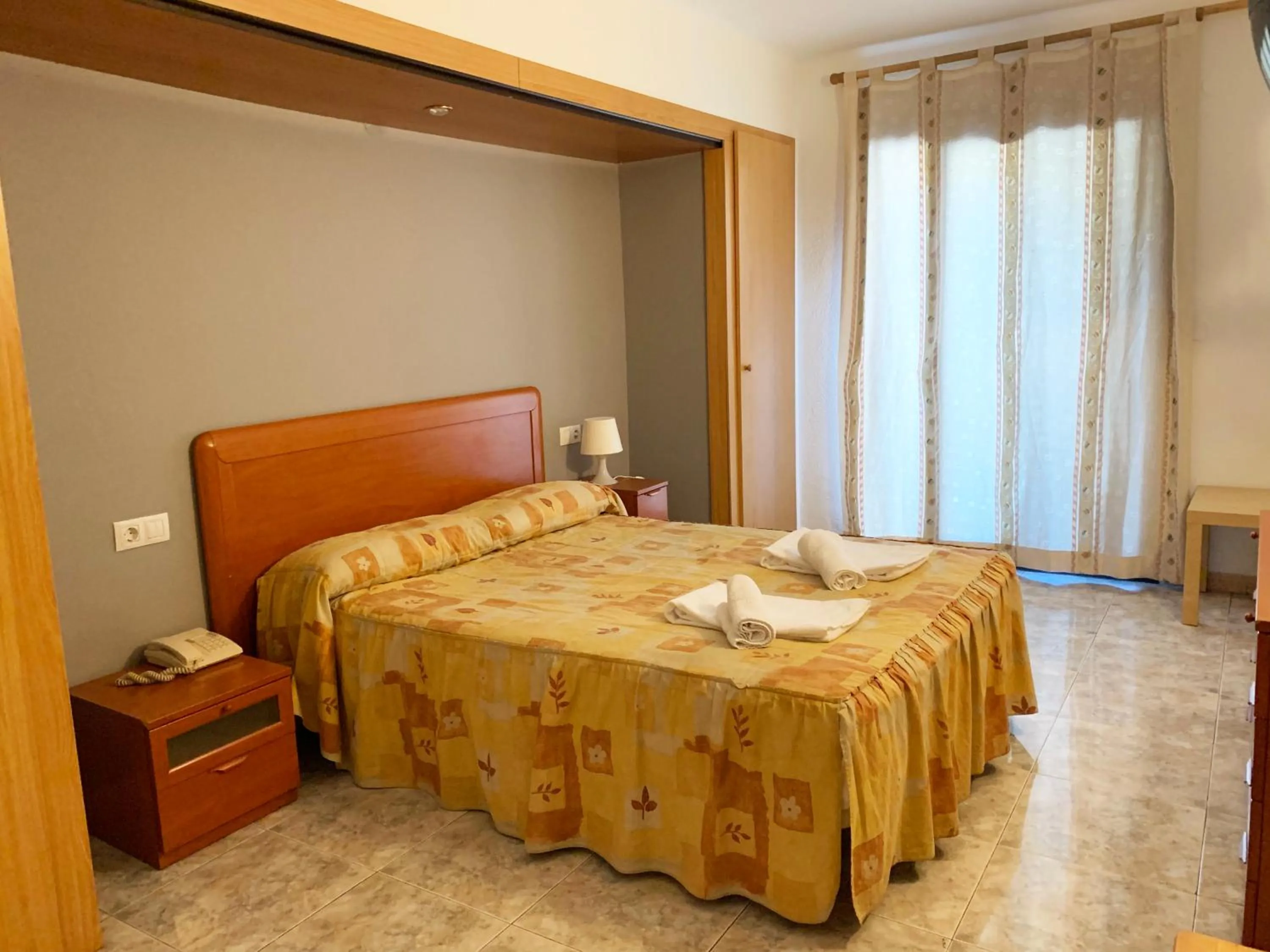 Bed in Hotel Barcelona