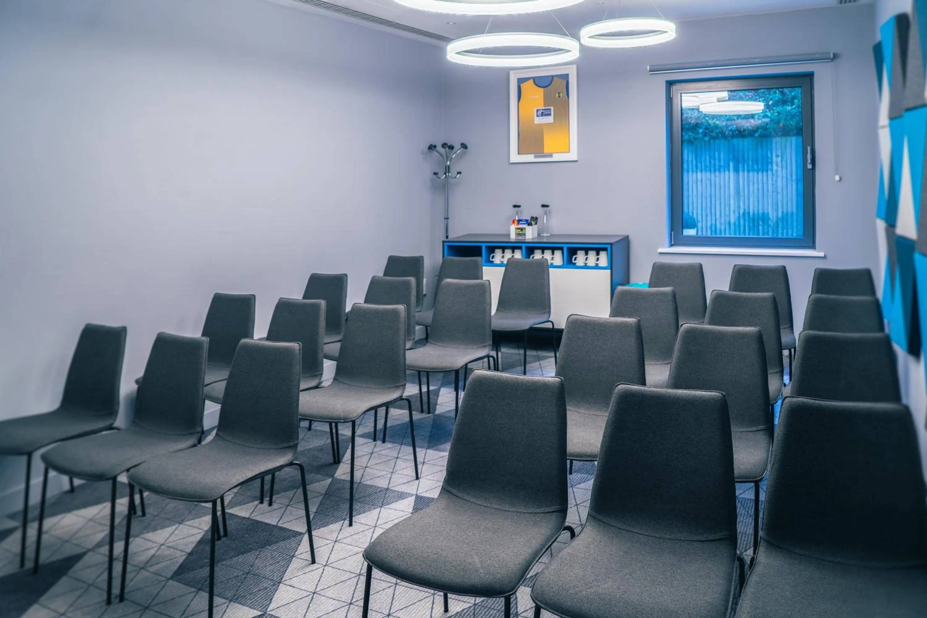 Meeting/conference room in Holiday Inn Express St. Albans - M25, Jct.22