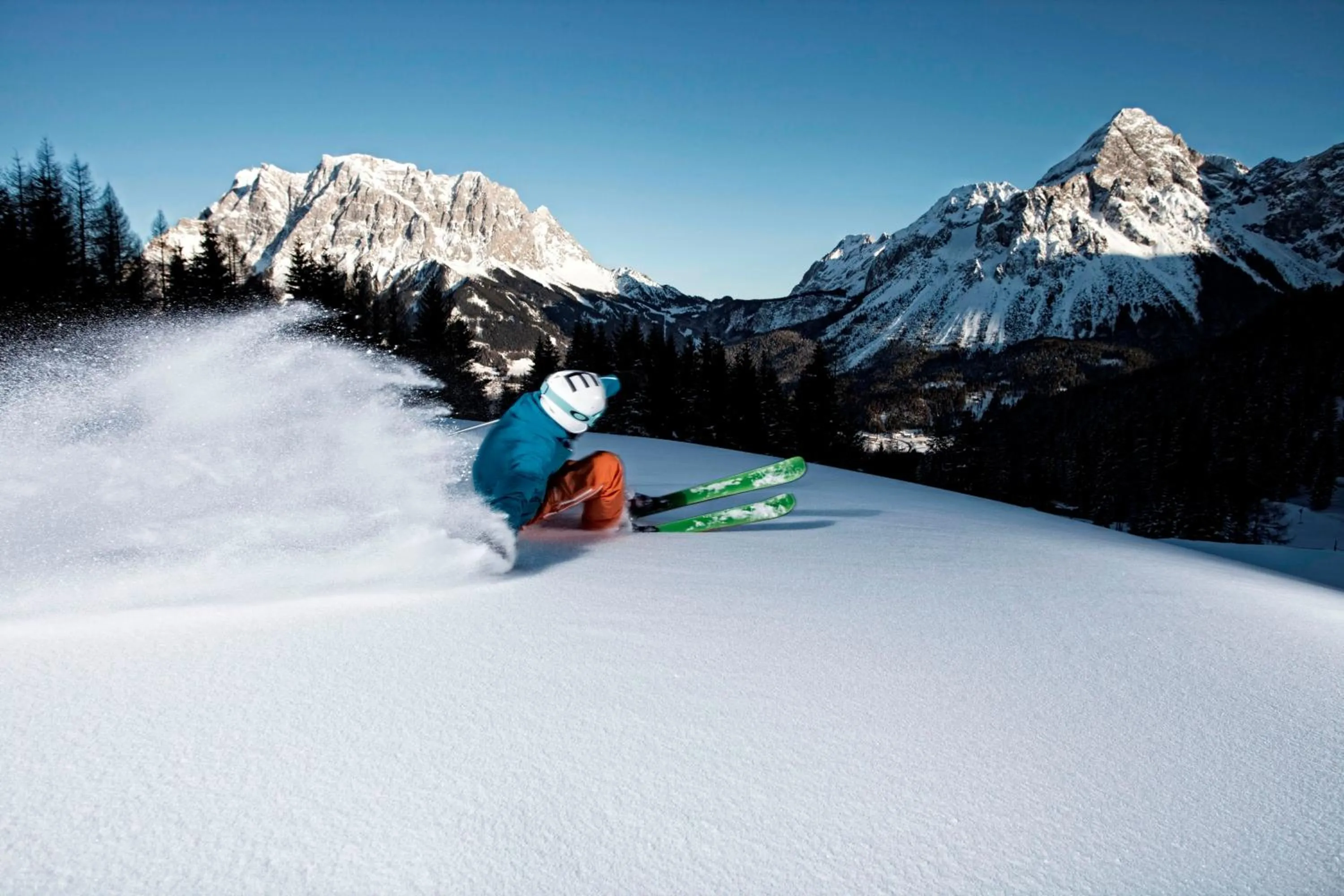 Skiing in Gästehaus Haag