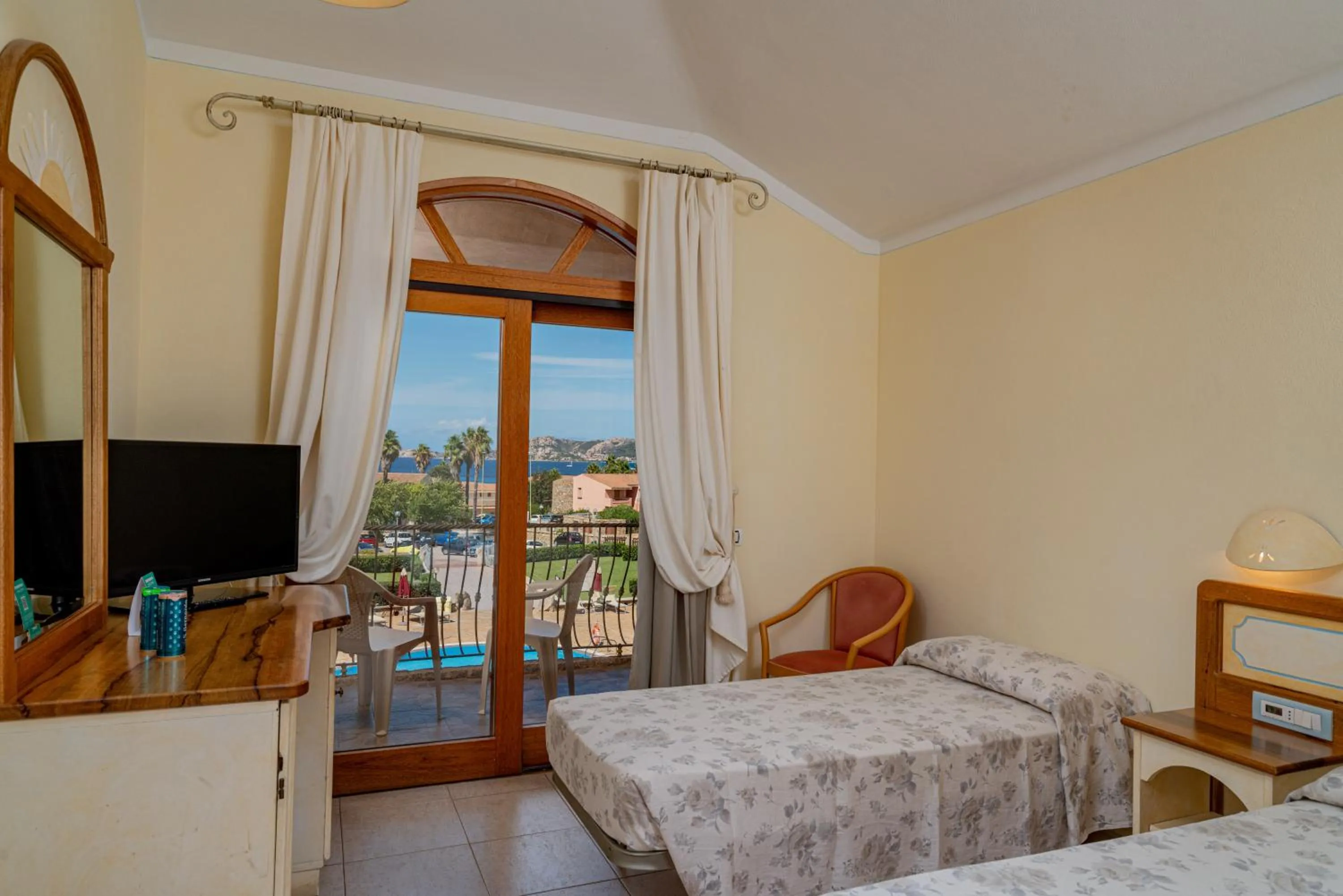 Bedroom, Bed in Club Esse Posada