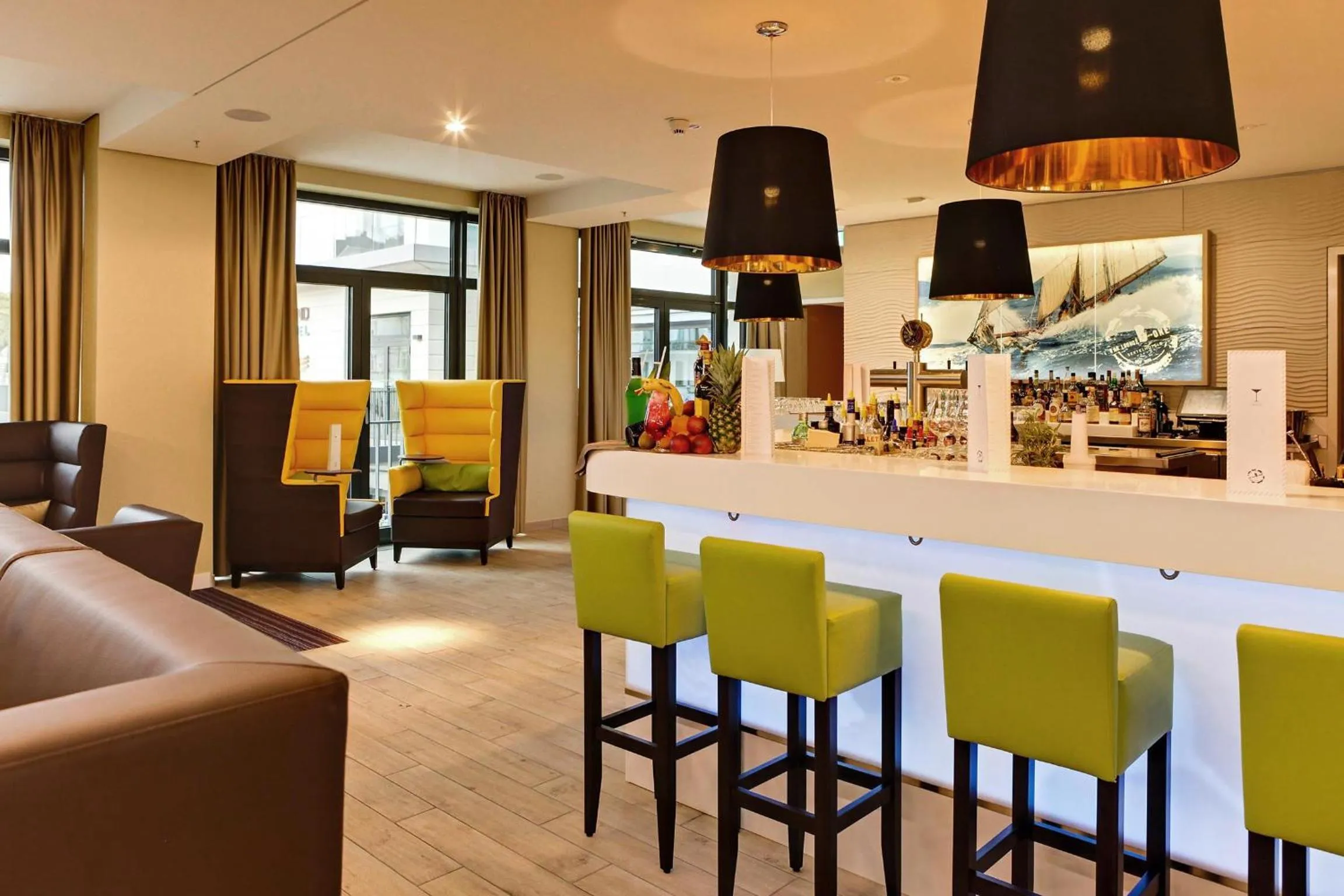 Lounge or bar in SEETELHOTEL Kaiserstrand Beachhotel das Lifestyle-Hotel direkt am Strand