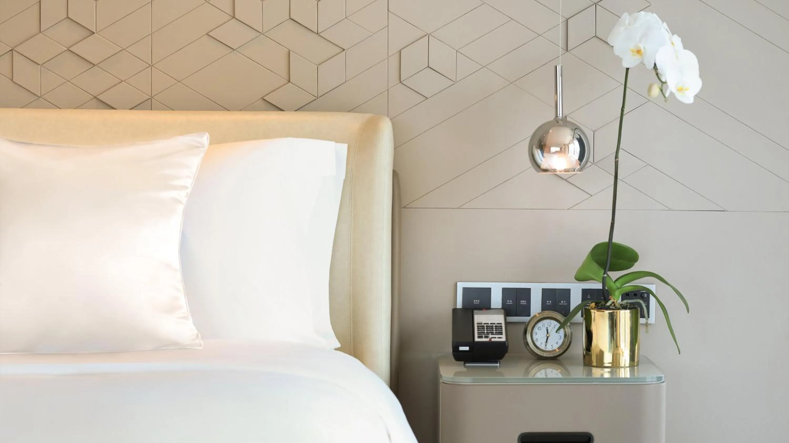 Photo of the whole room, Bed in InterContinental Beijing Sanlitun by IHG