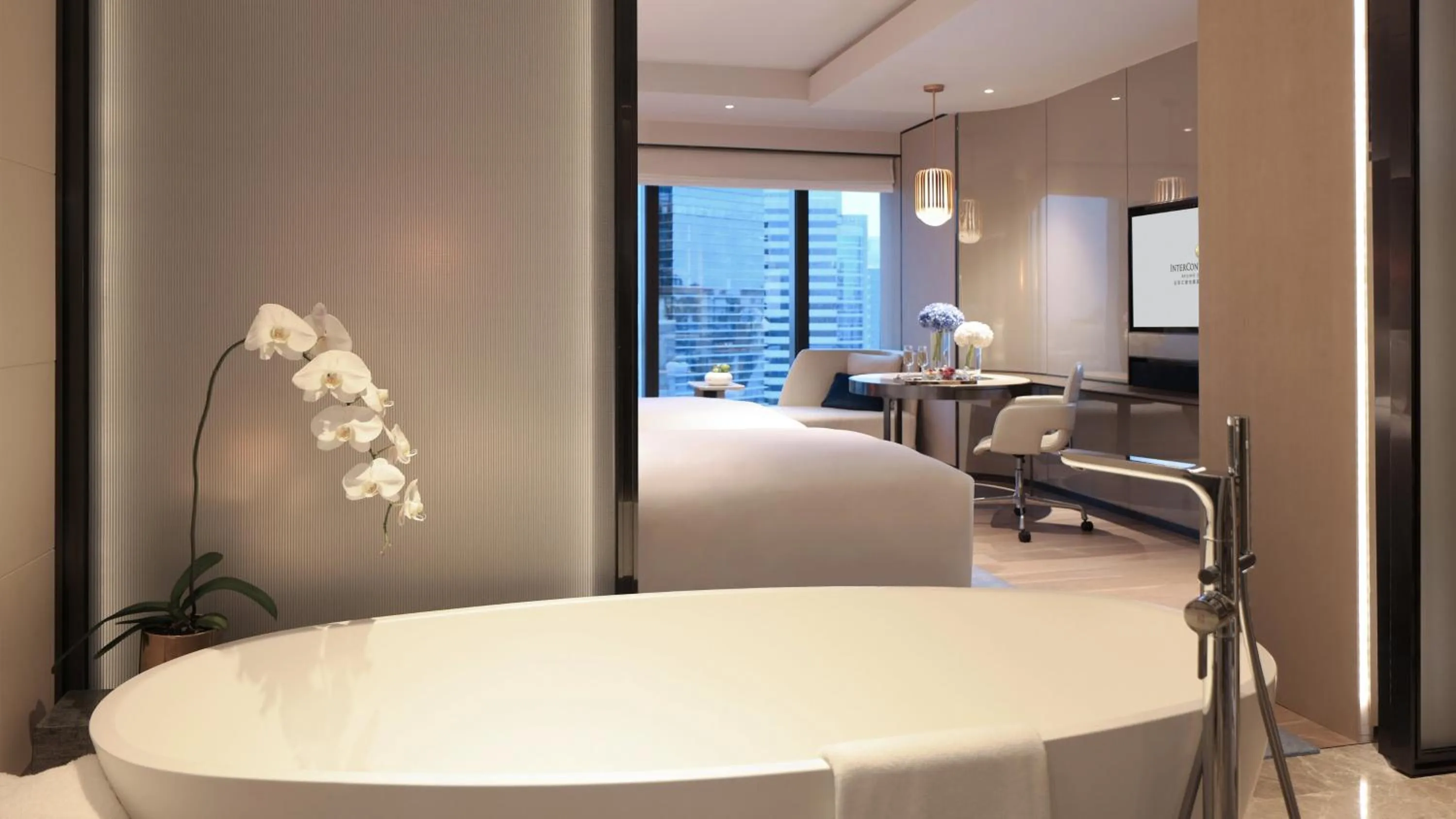 Photo of the whole room, Bed in InterContinental Beijing Sanlitun by IHG