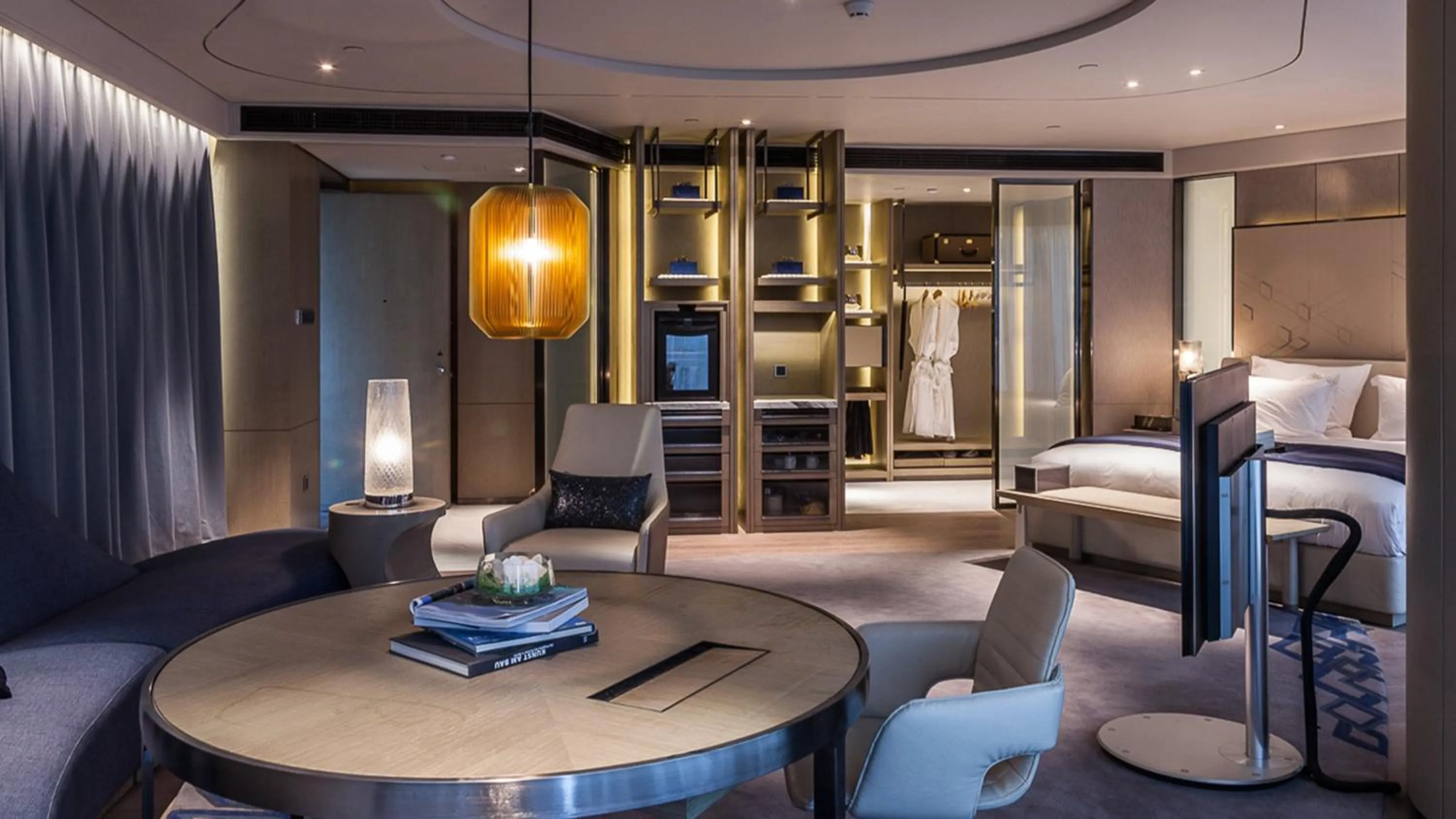 Photo of the whole room, Bed in InterContinental Beijing Sanlitun by IHG