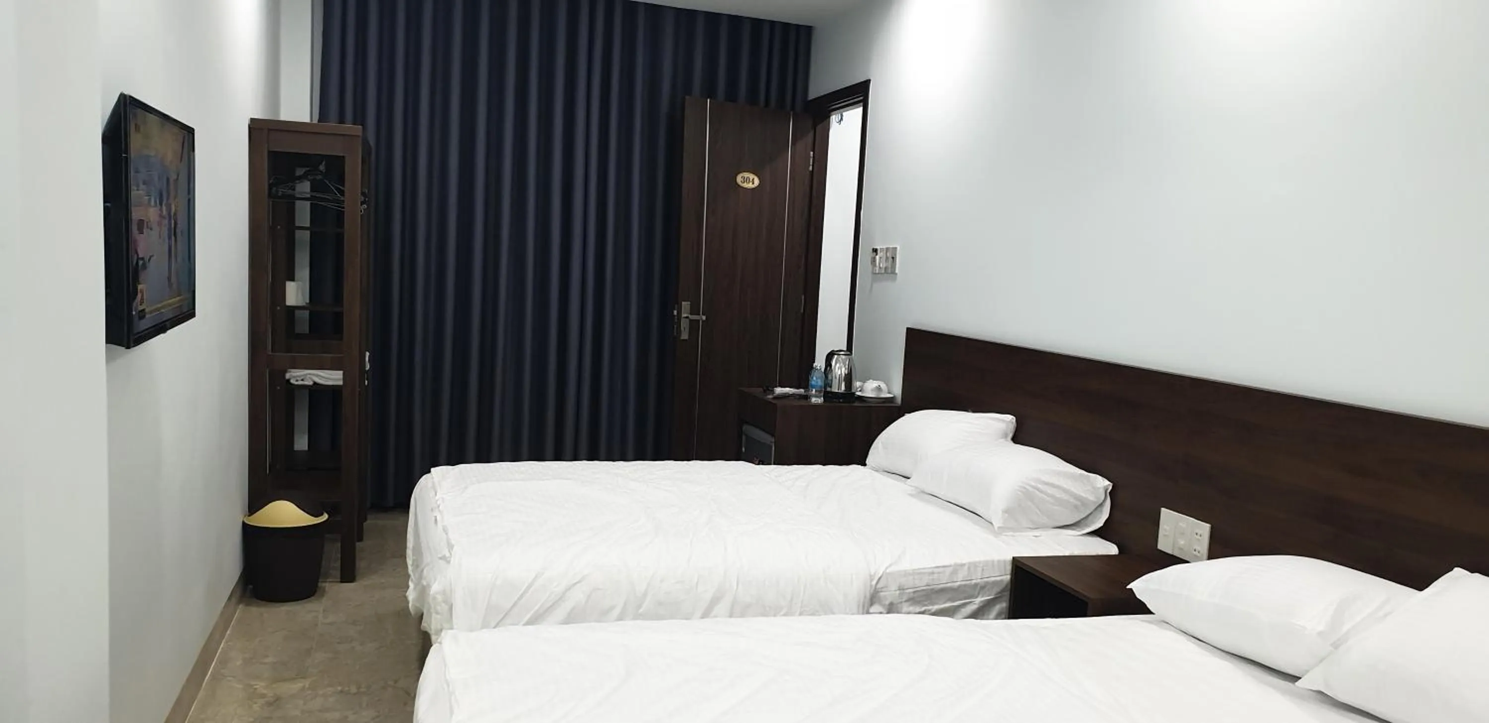 Bed in Like Family Hotel