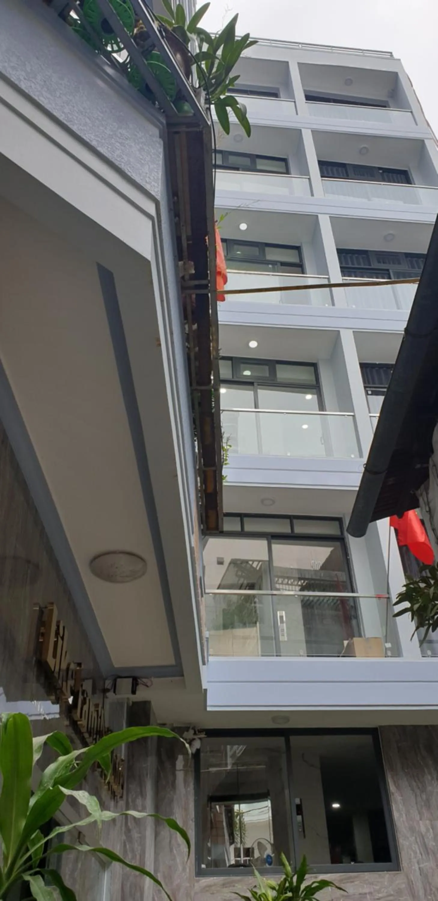 Facade/entrance in Like Family Hotel